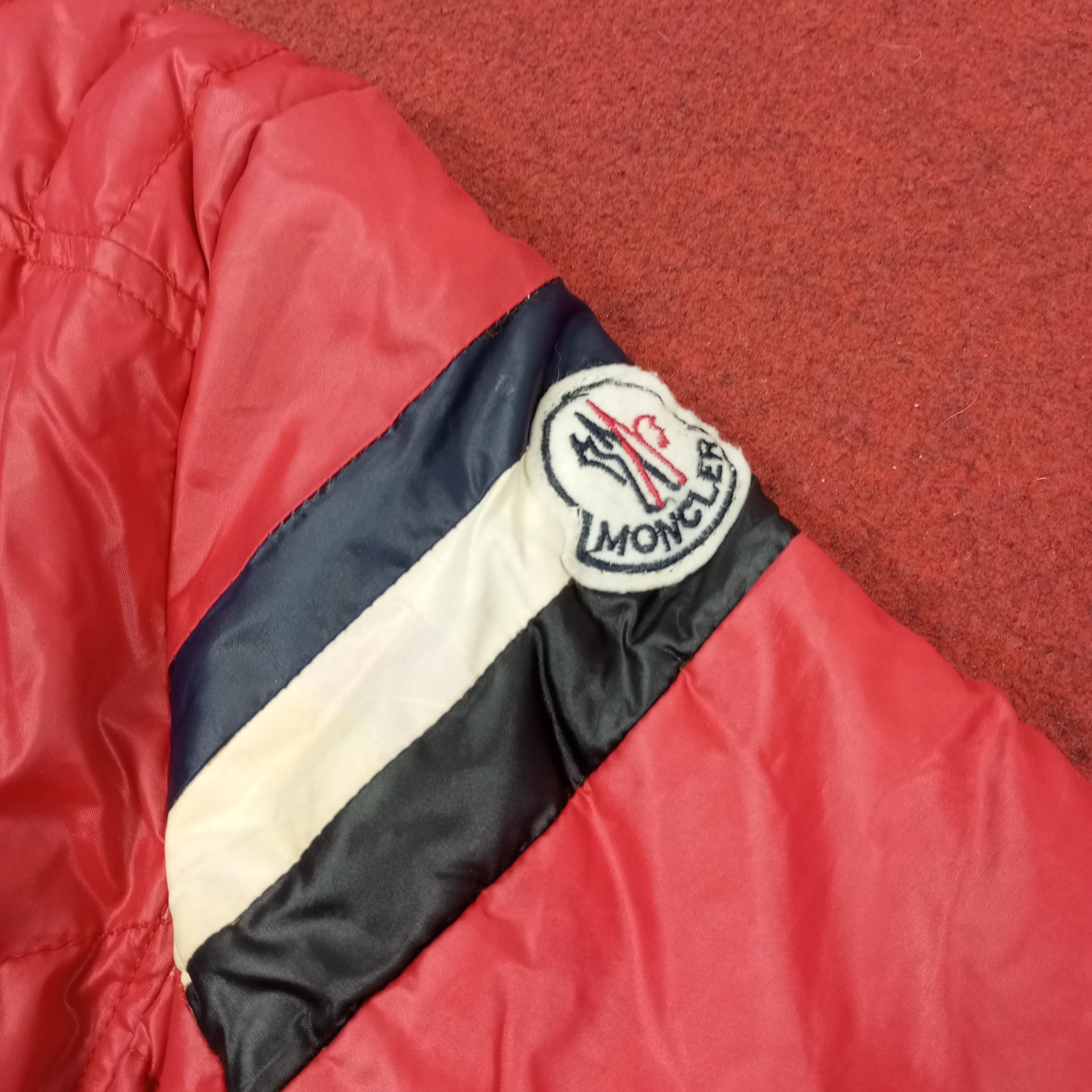 Vintage Moncler Fashion Brand Style Puffer Jacket Size US M / EU 48-50 / 2 - 8 Thumbnail