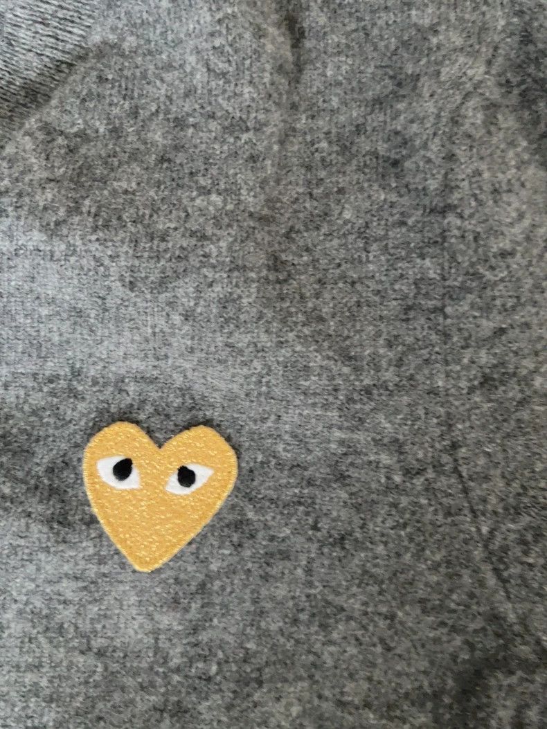 Other Comme Des Garcons Embroidered gold grey V-neck sweater Size US L / EU 52-54 / 3 - 2 Thumbnail
