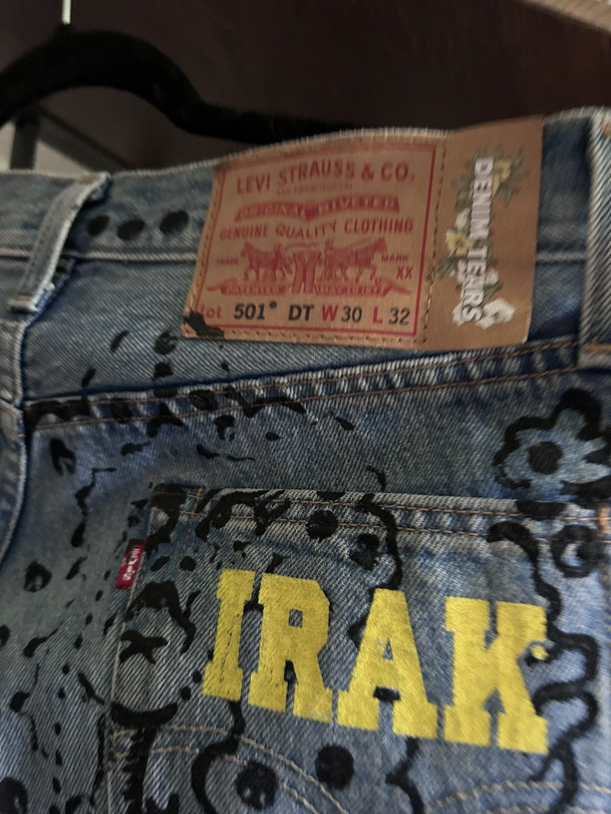 DENIM TEARS × IRAK Denim Tears Cotton Wreath Levis X IRAK Jeans Size US 30 / EU 46 - 4 Thumbnail