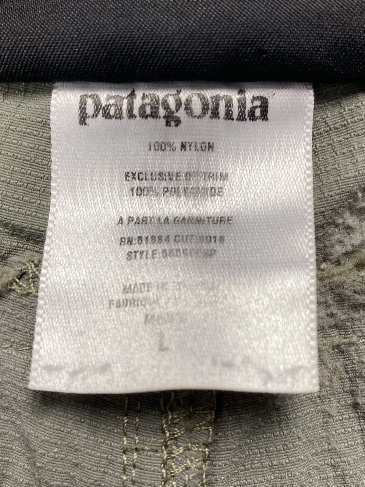Patagonia 2000’s Distressed Patagonia Ripstop Nylon Hiking Pants Size US 36 / EU 52 - 15 Thumbnail