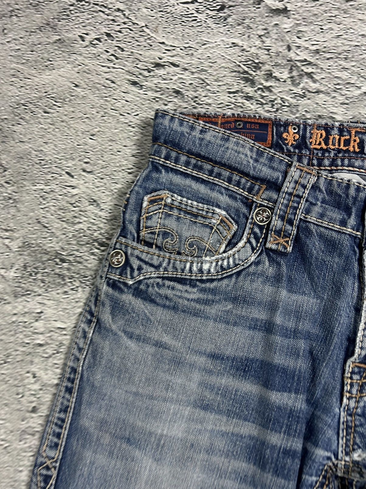 Rock Revival Rock Revival vintage blue jeans Y2K flared Size US 29 - 8 Thumbnail