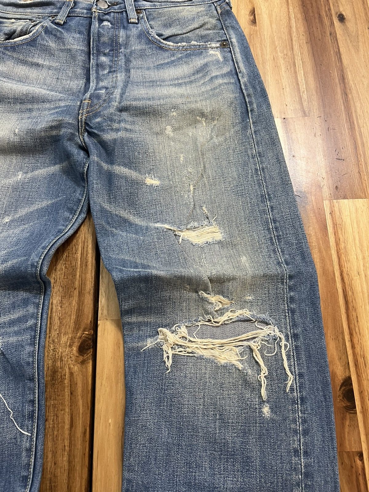 Levi's Vintage Levis 501 Big E Distressed Denim Jeans Size US 30 / EU 46 - 4 Thumbnail