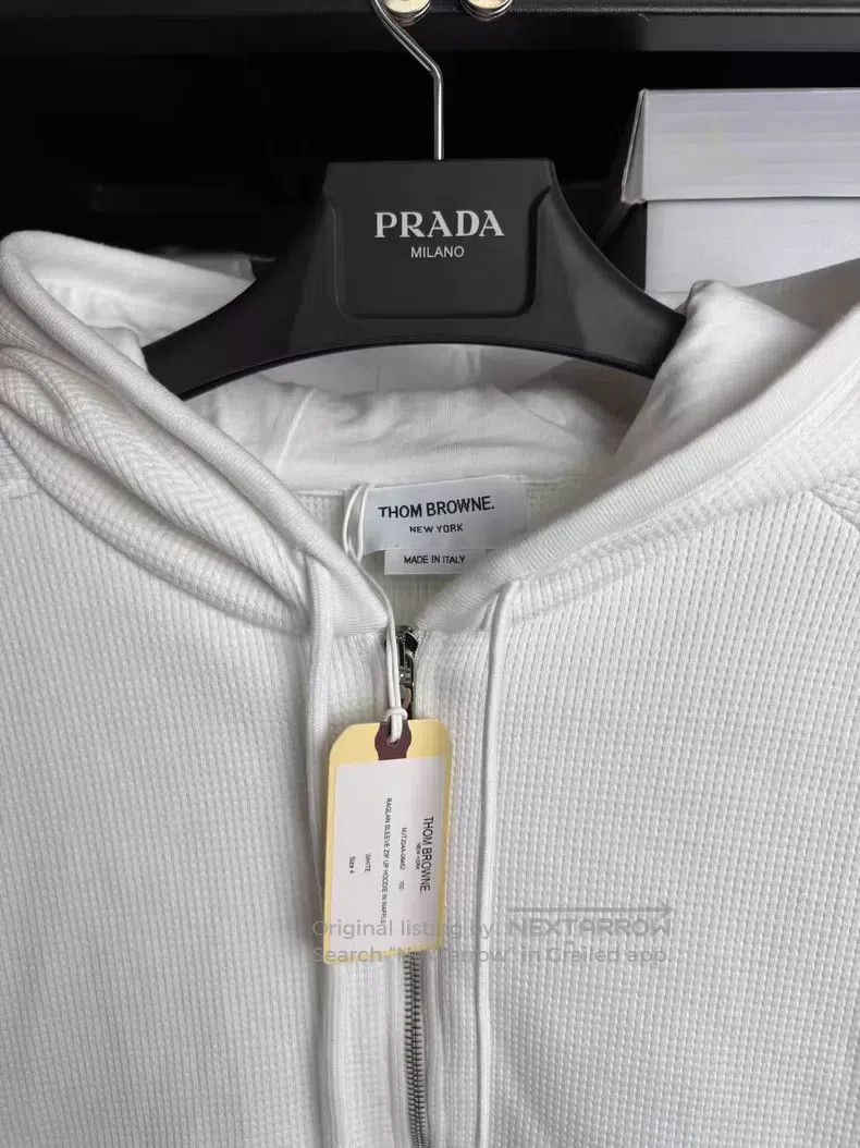 Thom Browne Thom Browne Hooded waffle long-sleeve zip-up sweatshirt Size US XL / EU 56 / 4 - 4 Thumbnail