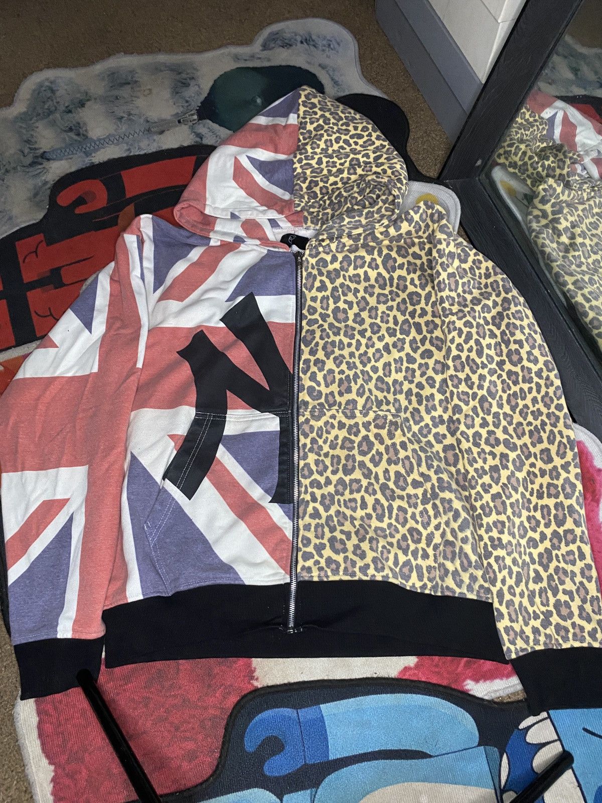 2001 odyssey cheetah print uk flag half and half zip up