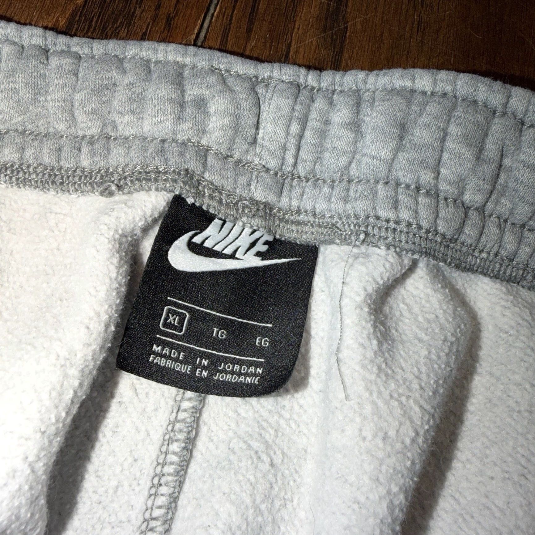Nike Nike Sportswear Club Fleece Tapered Cargo Joggers Gray Mens XL CD3129 063 READ Size US 36 / EU 52 - 3 Thumbnail
