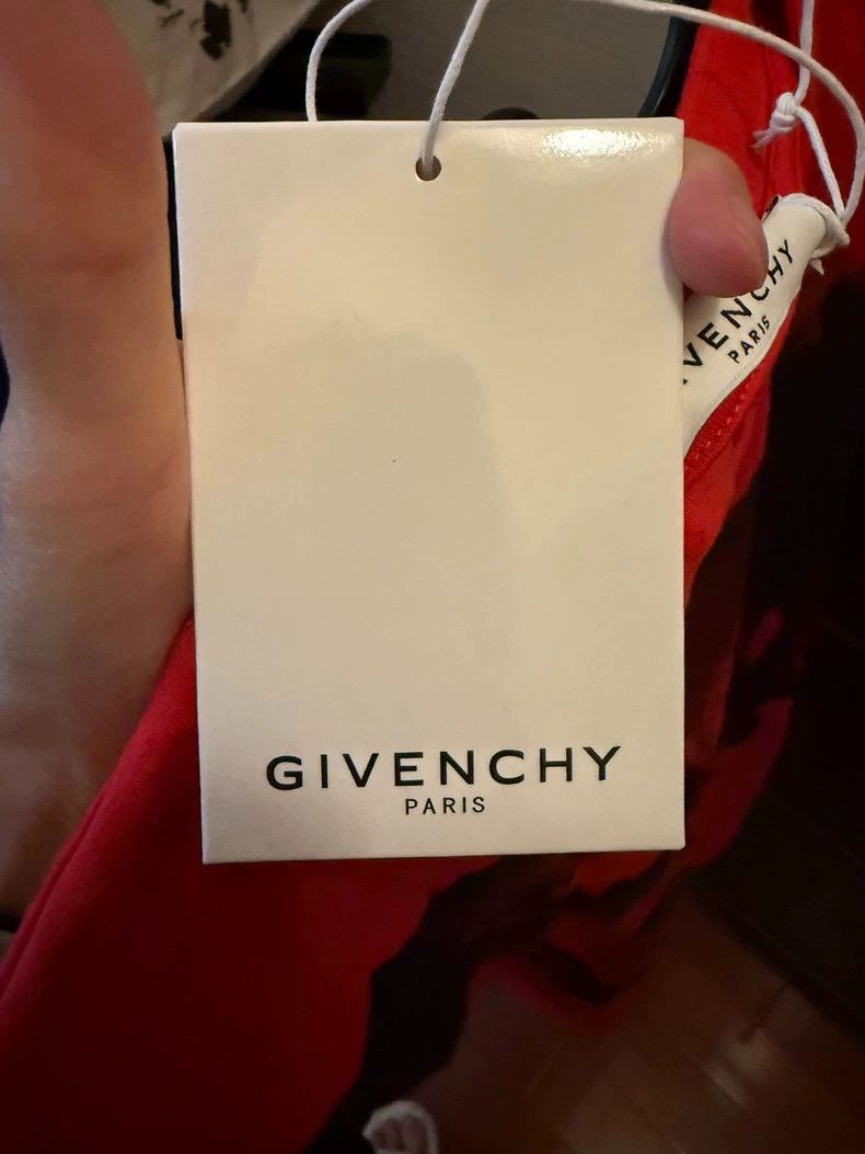 Givenchy Givenchy Red Limited Edition Dog Head Short Sleeve T-Shirt Size US XS / EU 42 / 0 - 4 Thumbnail