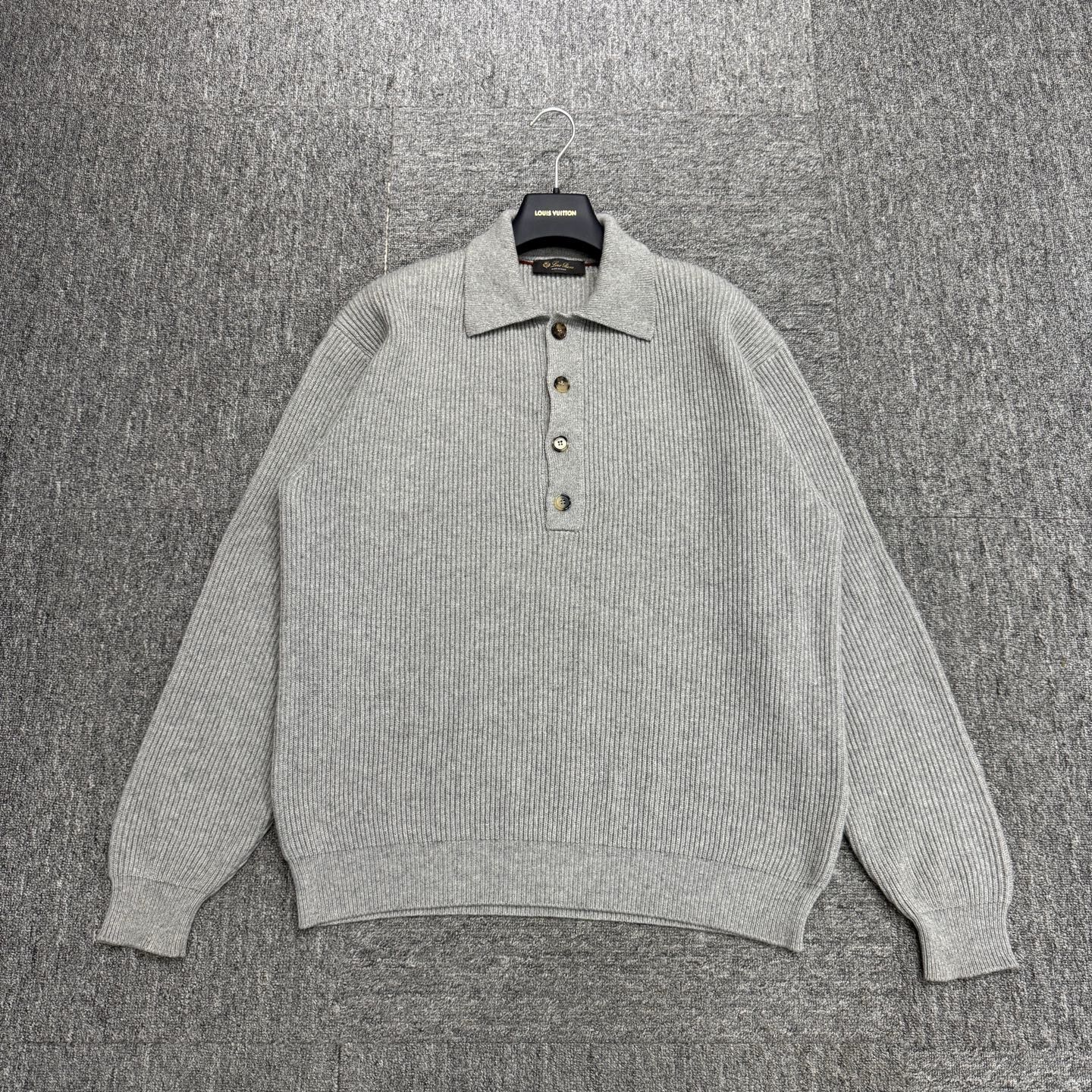Loro Piana Loro Piana Knit Long Sleeve Size 52 Size US L / EU 52-54 / 3 - 1 Thumbnail