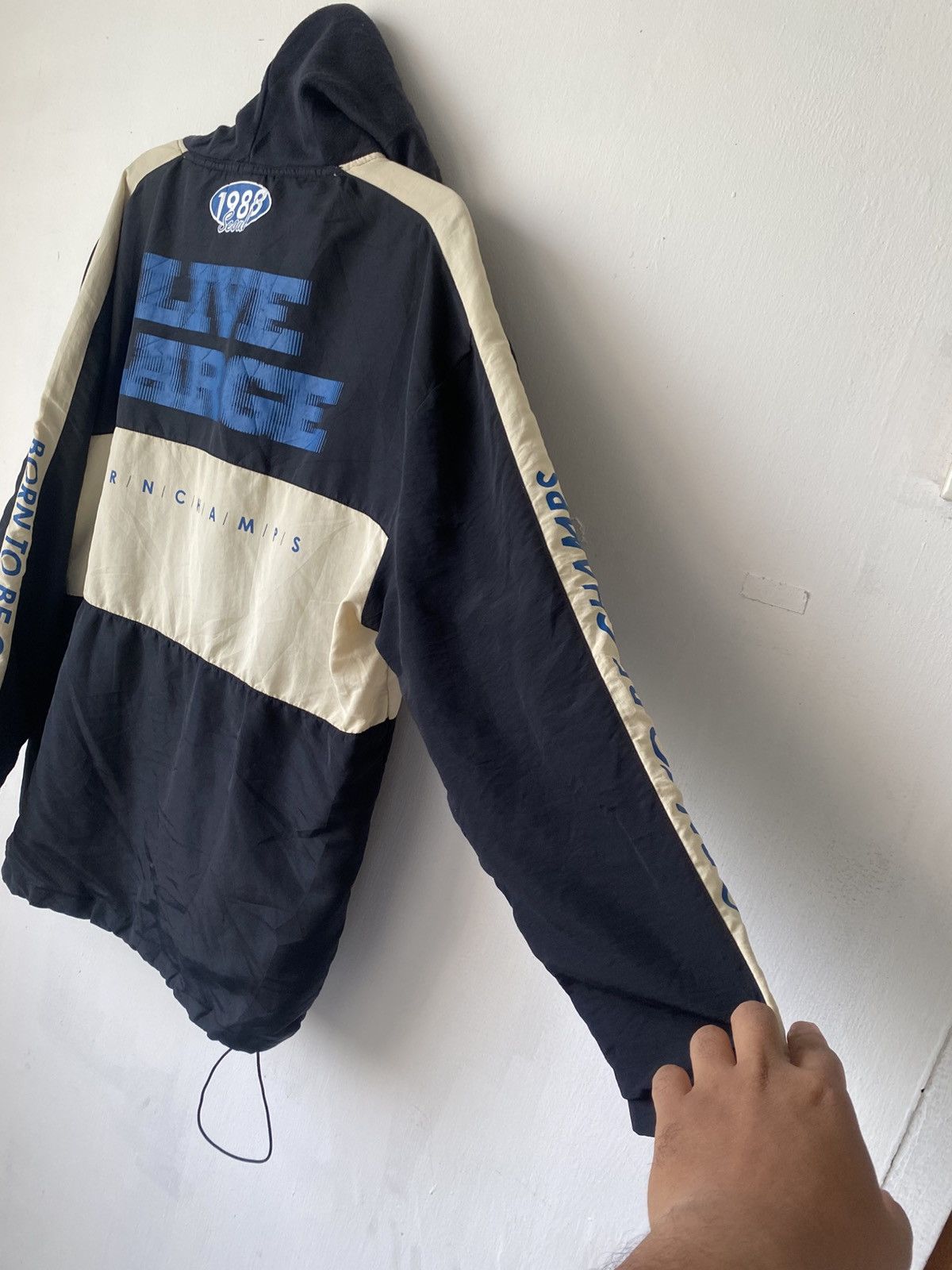 Champs Sport × Japanese Brand Born Champs Live Large Establised MCML XXXVIII Seoul 1988 Size US M / EU 48-50 / 2 - 18 Thumbnail