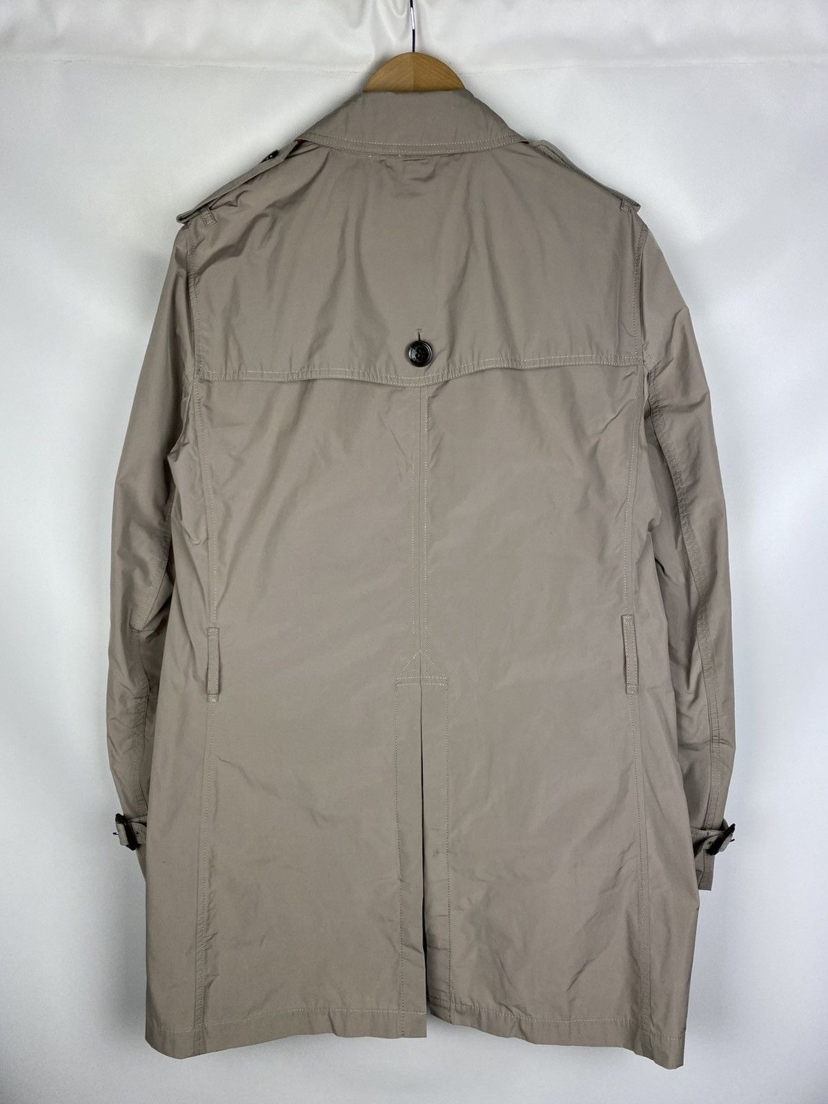 Burberry Burberry Brit nova check double breasted nylon trench coat Size US M / EU 48-50 / 2 - 11 Thumbnail