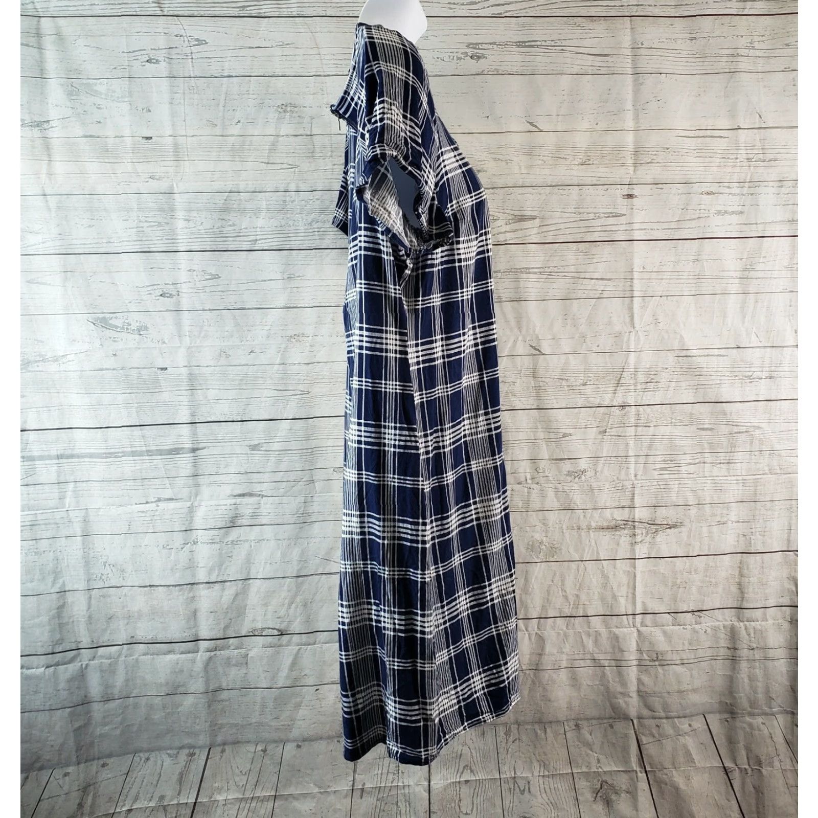 Torrid Torrid Womens Challis Tie Up Front Dress Sz 2X Blue White Plaid Short Sleeve Shirt Dress Womens Plus Size 2X Blue Plaid Size 40" / US 18 - 3 Thumbnail