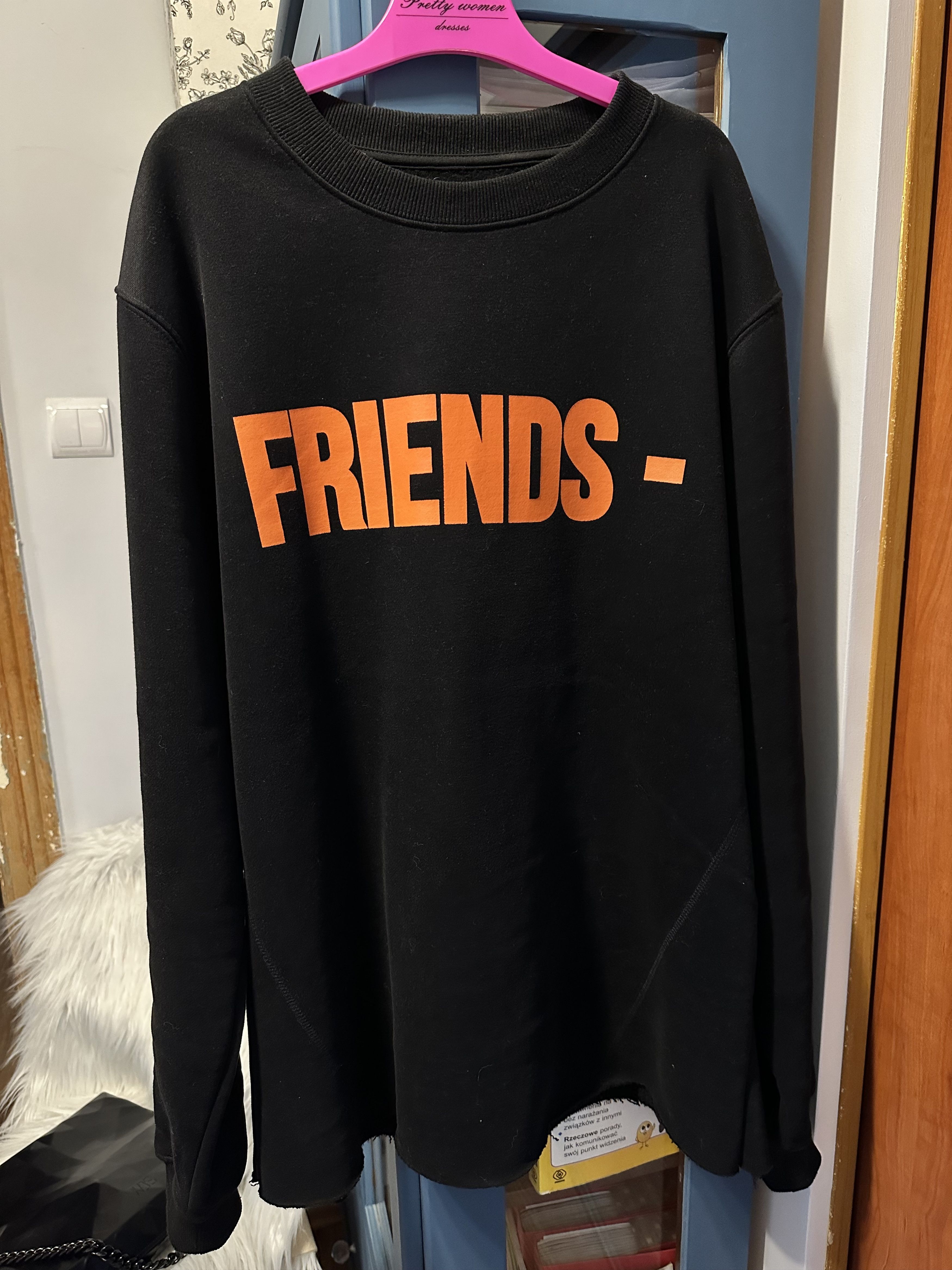 Vlone Friends Crewneck - Vlone Flaming Friends Sweatshirt in Black