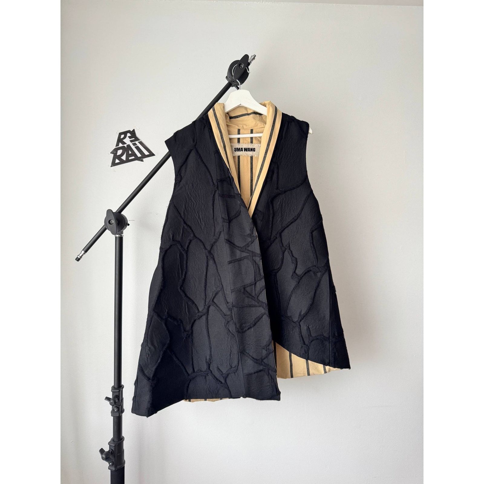 Uma Wang Uma Wang Textured Asymmetric Vest Black Italy Size L / US 10 / IT 46 - 1 Thumbnail