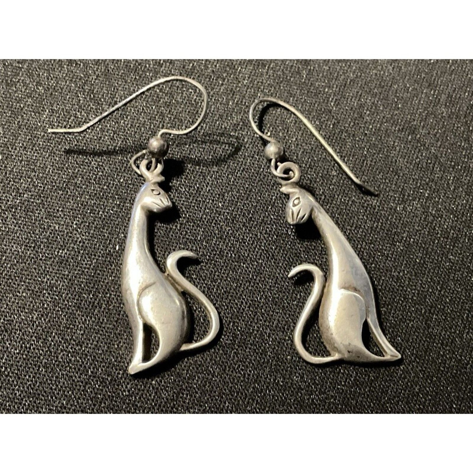 Other Sterling Silver Vintage Siamese Cat Fish Hook Earrings Size ONE SIZE - 1 Thumbnail