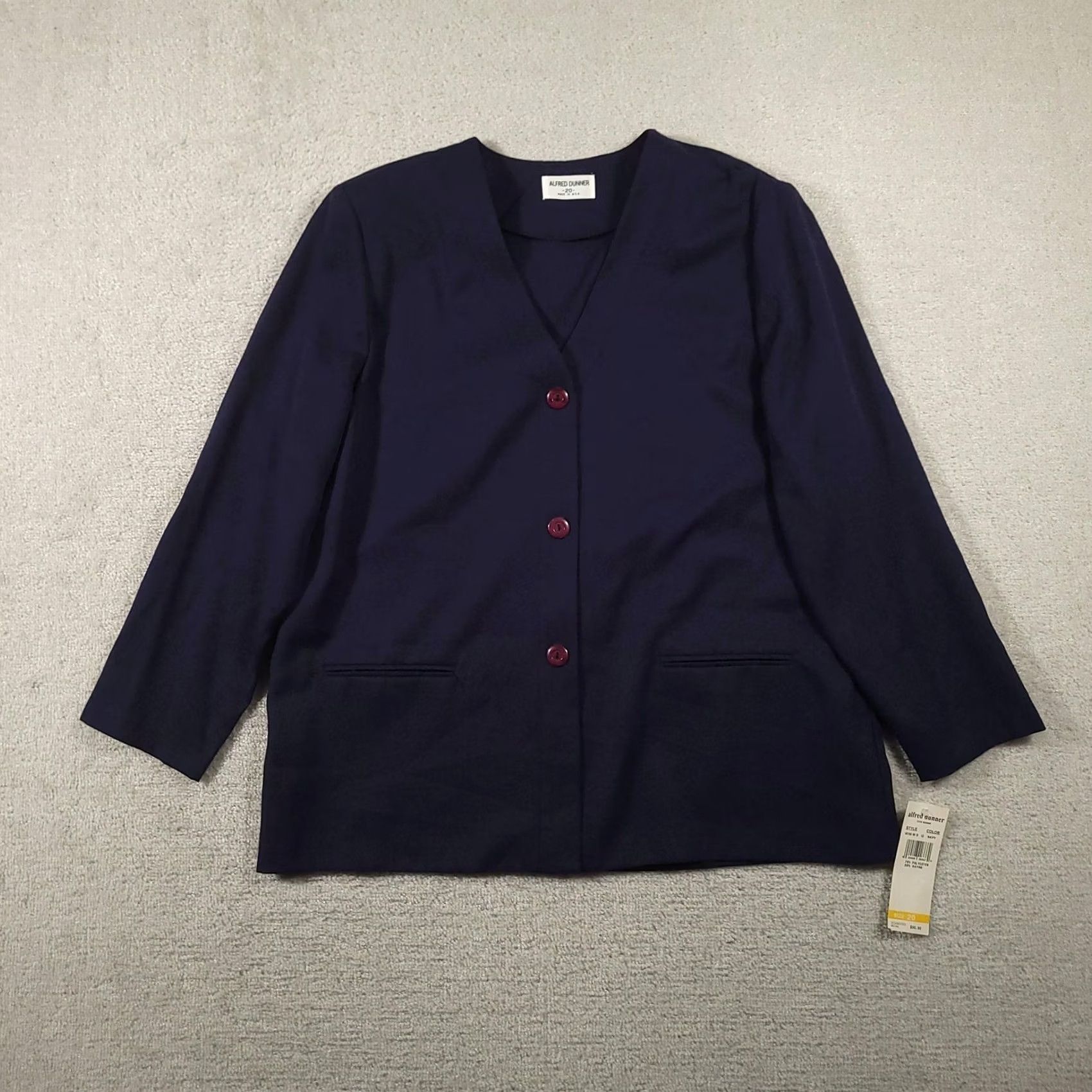 Vintage VINTAGE Alfred Dunner Cardigan Sweater Womens 20 Navy V Neck Button Pockets Made in USA Size 3XL / US 20-22 - 2 Thumbnail