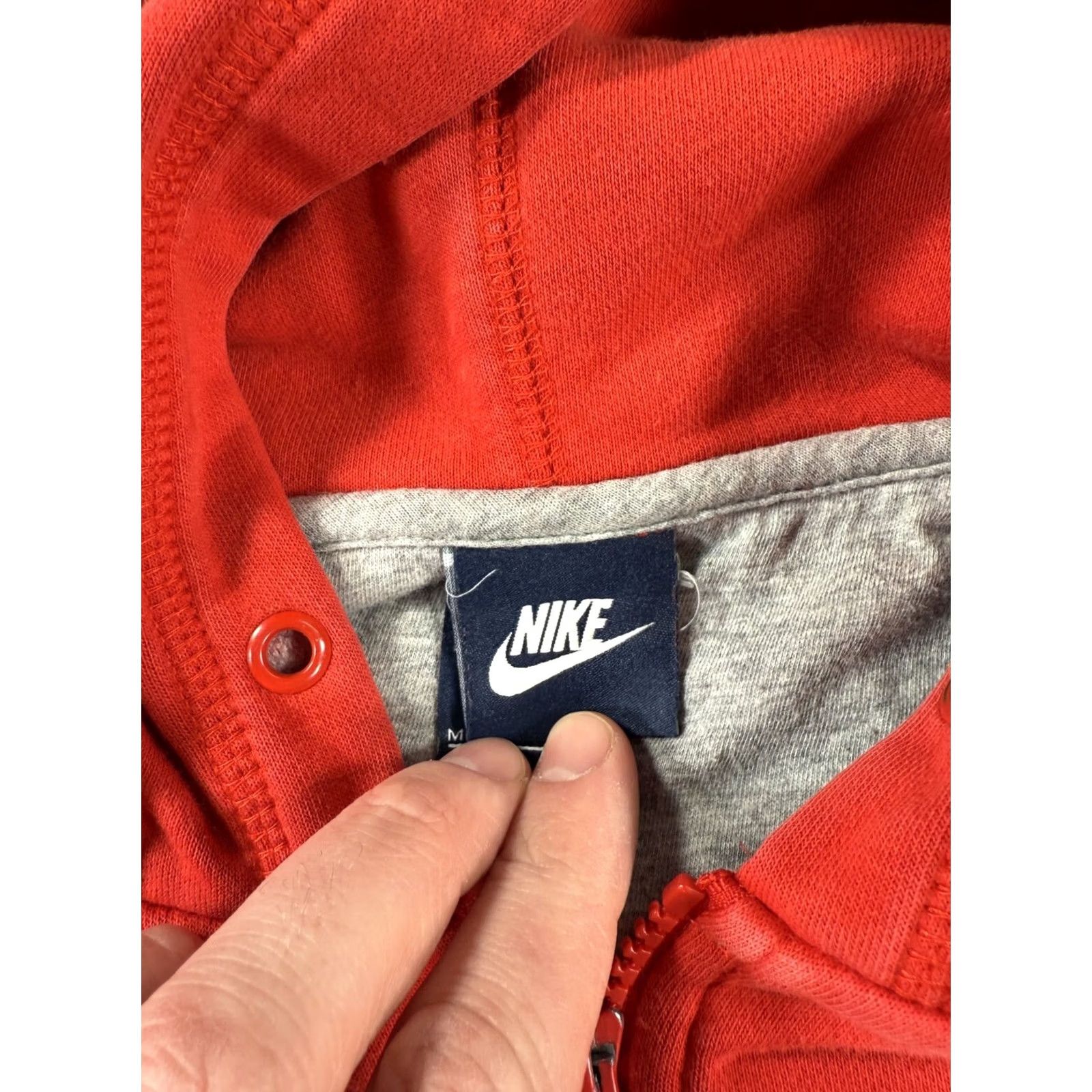 Nike Nike Hoodie Mens M Red Full Zip Distressed 90s Swoosh Logo Baggy Fame Sportswear Size US M / EU 48-50 / 2 - 7 Thumbnail
