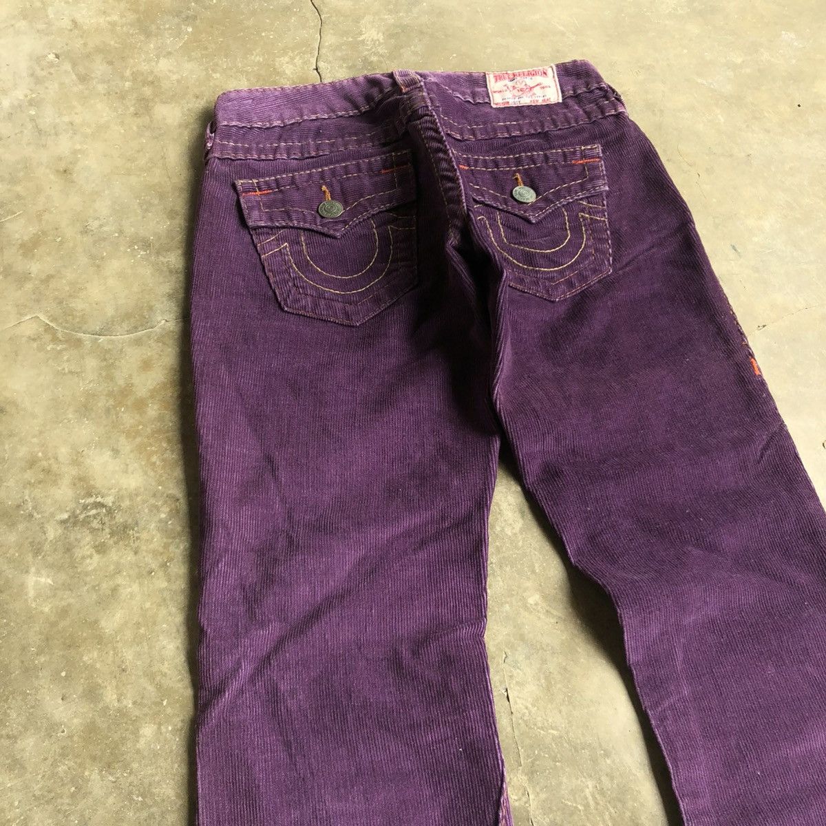 True Religion Vintage True Religion USA Bootcut Flared Corduroy Pants Size US 27 - 5 Thumbnail