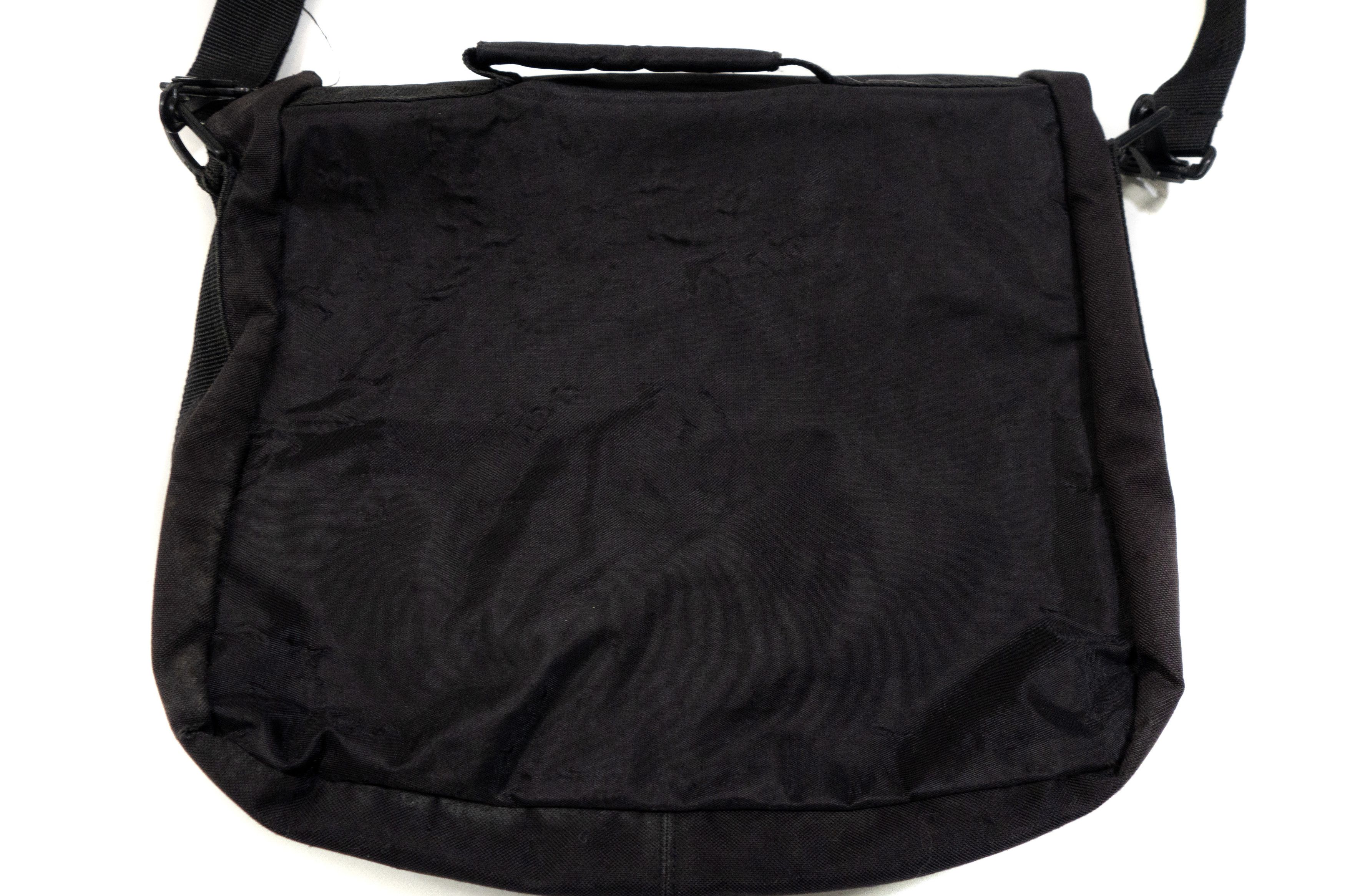 Nike 90s Swoosh Messenger Bag Laptop Shoulder Bag Vintage Size ONE SIZE - 3 Thumbnail