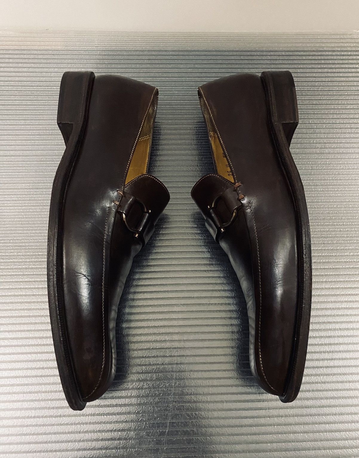 Salvatore Ferragamo Ferragamo 🇮🇹 dk brown leather brass gancini loafer 8.5 NEW Size US 8.5 / EU 41-42 - 6 Thumbnail