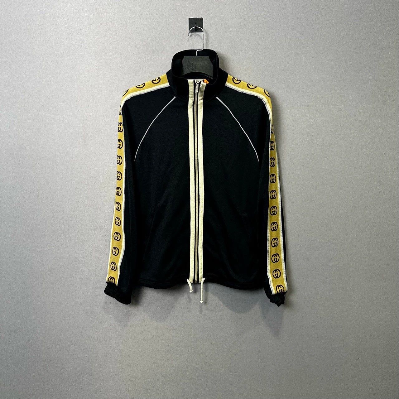 Gucci gucci side logo long sleeve jacket Size US XS / EU 42 / 0 - 1 Thumbnail