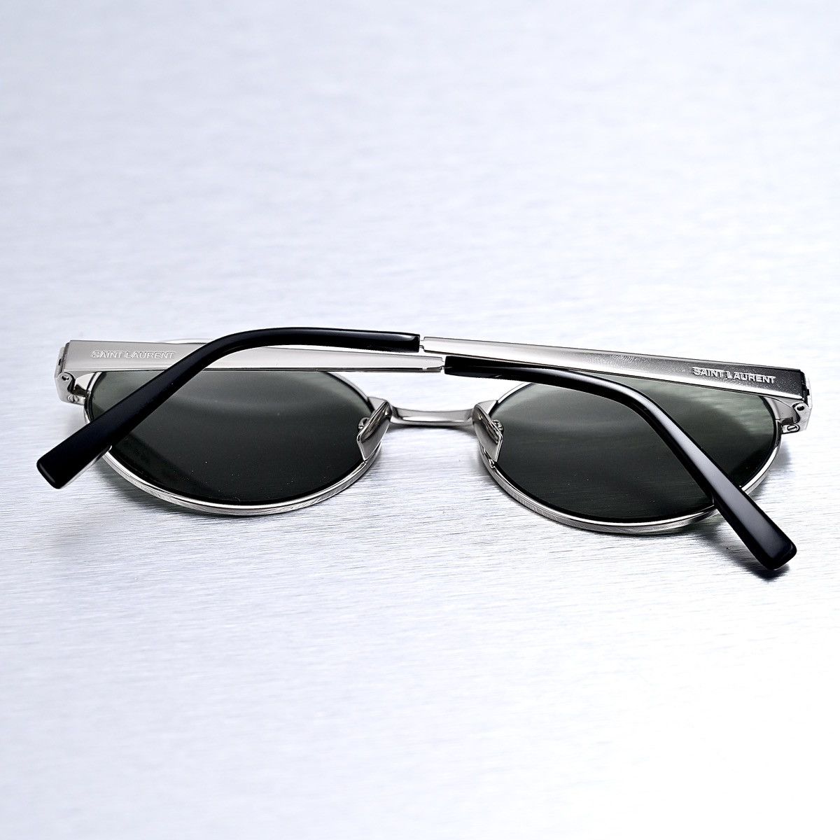 Yves Saint Laurent SAINT LAURENT SL 692 SUNGLASSES Size ONE SIZE - 8 Thumbnail