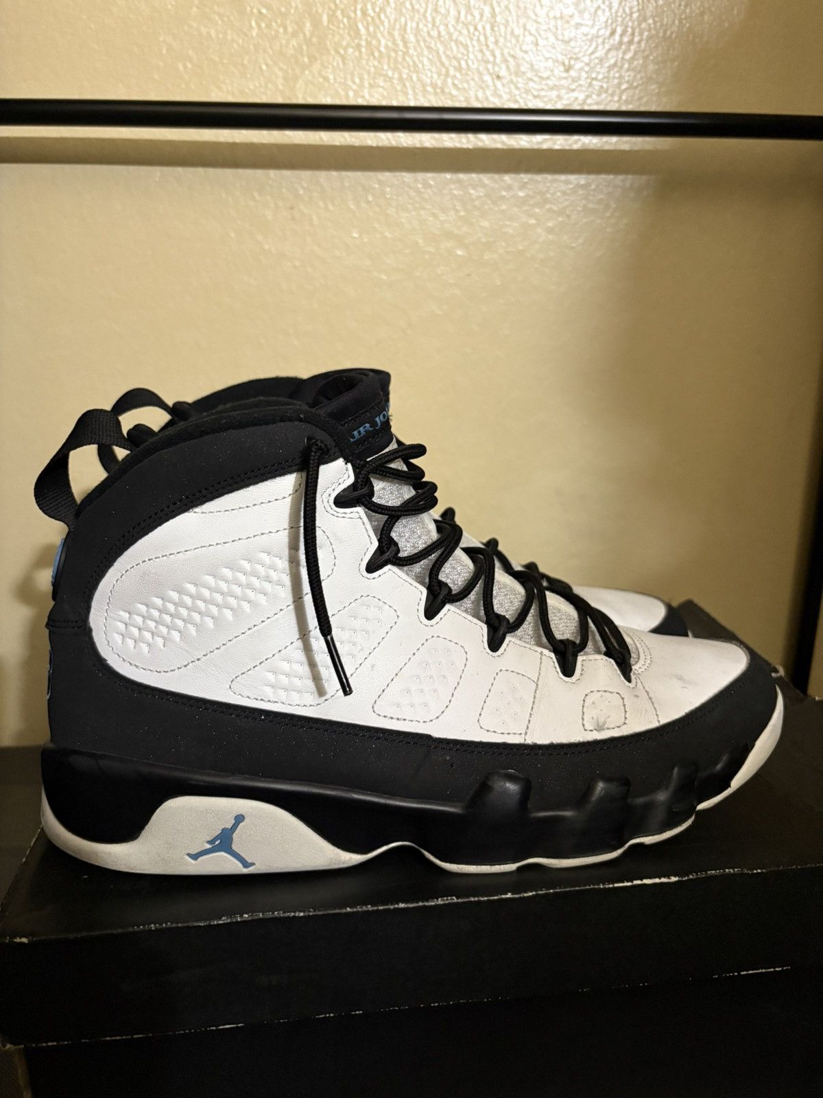 Jordan Brand Jordan 9 university blue Size US 11.5 / EU 44-45 - 2 Thumbnail
