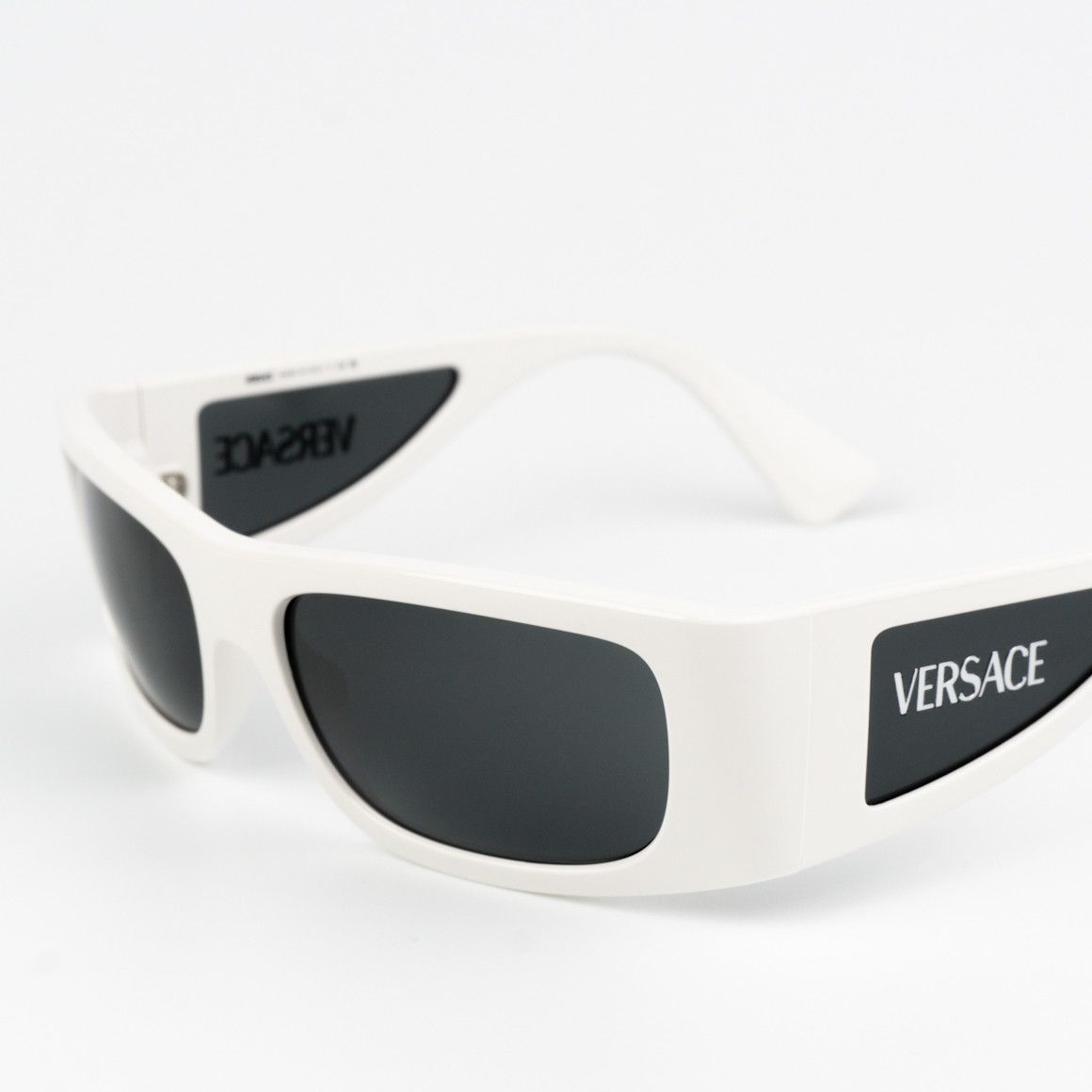 Versace NEW Versace VE4482 314/87 Shield Unisex Sunglasses Size ONE SIZE - 7 Thumbnail