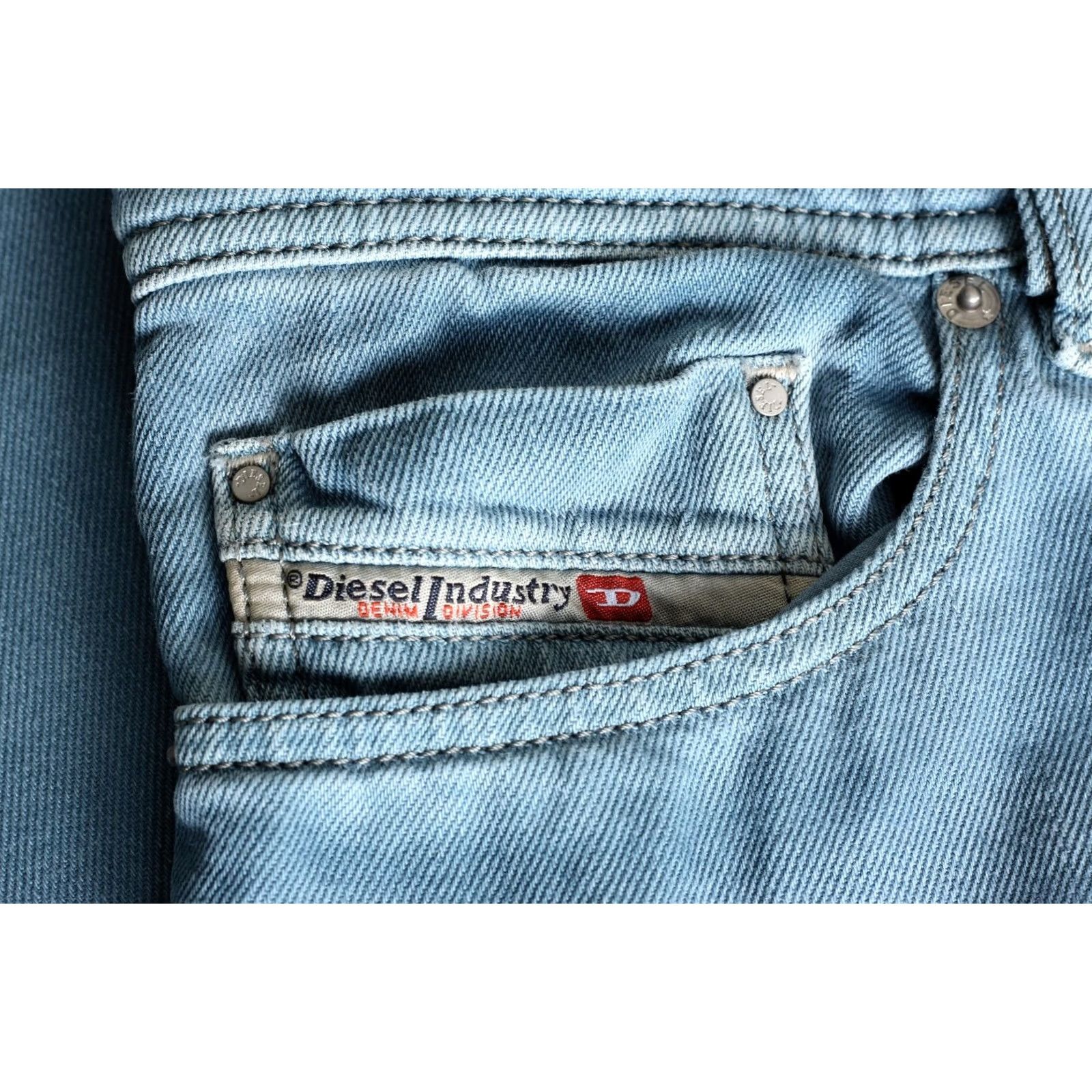 Diesel Diesel Jeans Mens 31 Blue TEPPHAR 0850Y STRETCH Men Size W31 L32 Slim Carrot DZ2036 Size US 31 - 5 Thumbnail