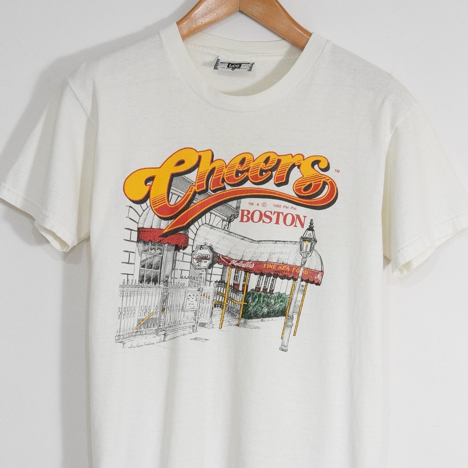Vintage Vintage 90s Cheers Boston TV Show T Shirt Medium Distressed Size US M / EU 48-50 / 2 - 2 Thumbnail