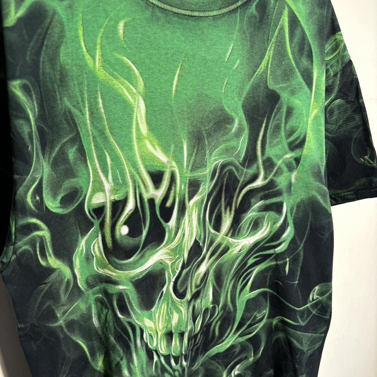 Vintage Early 2000s Slime Green Smoke Skull AOP Tee Shirt Size US L / EU 52-54 / 3 - 2 Thumbnail