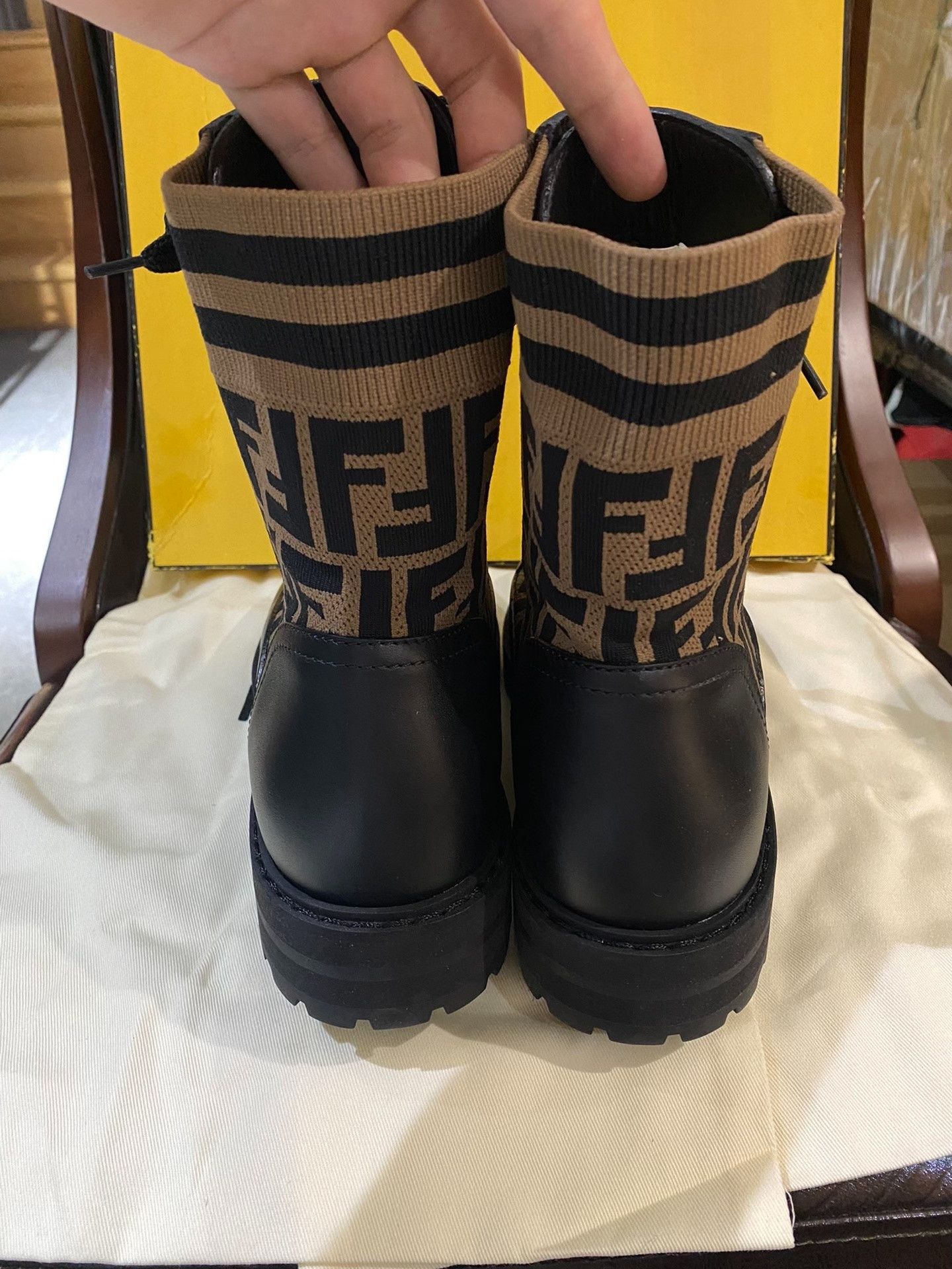 Fendi Fendi Men's Boots Sizes 41, 43 Size US 8 / EU 41 - 7 Thumbnail