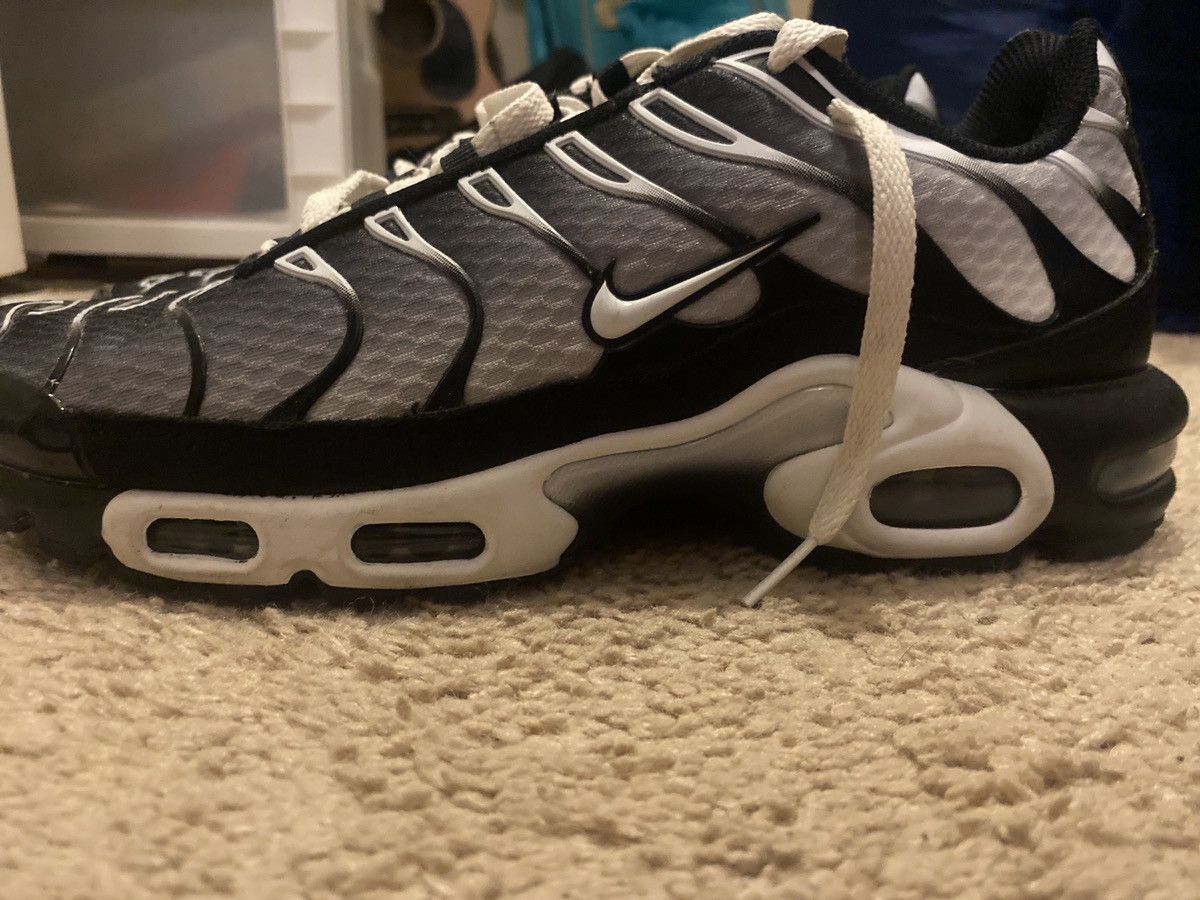 Nike Nike Airmax Plus Size US 10.5 / EU 43-44 - 3 Thumbnail