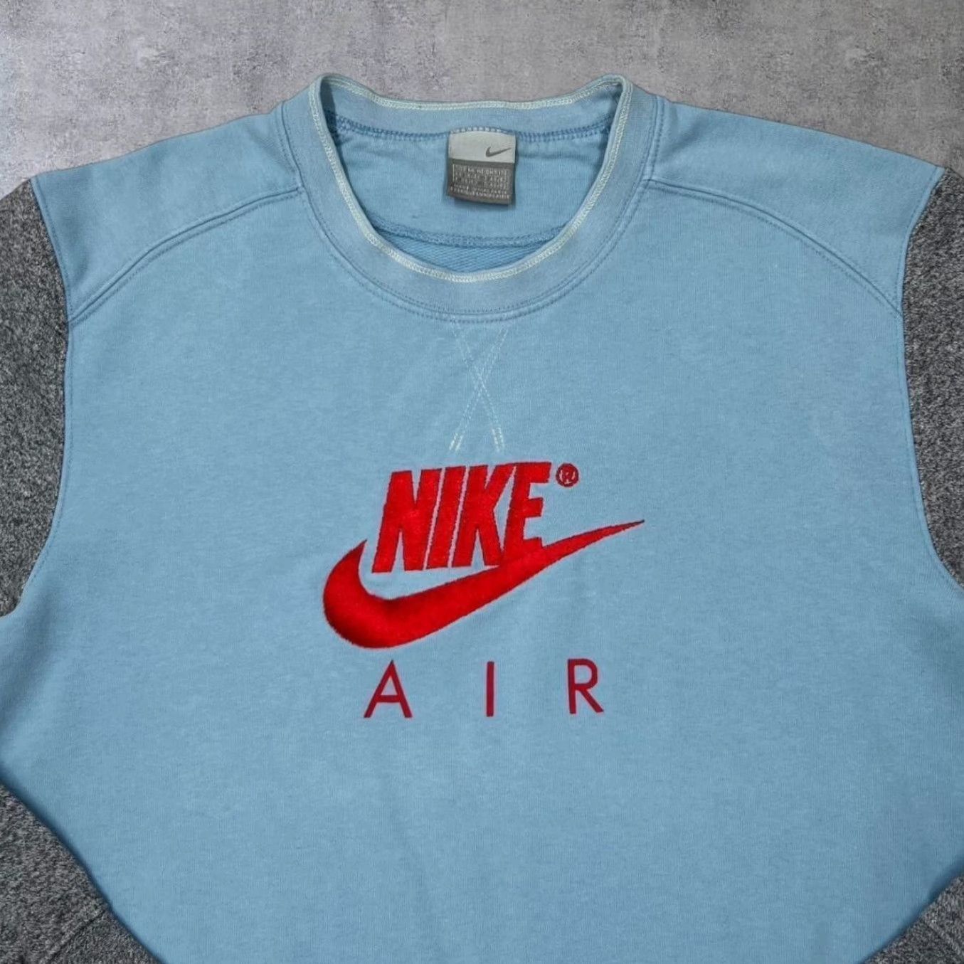 Nike Nike Air Embroidered Logo Raglan Crewneck Sweatshirt Medium Mens Blue 00s Lettering Spellout Size US M / EU 48-50 / 2 - 2 Thumbnail