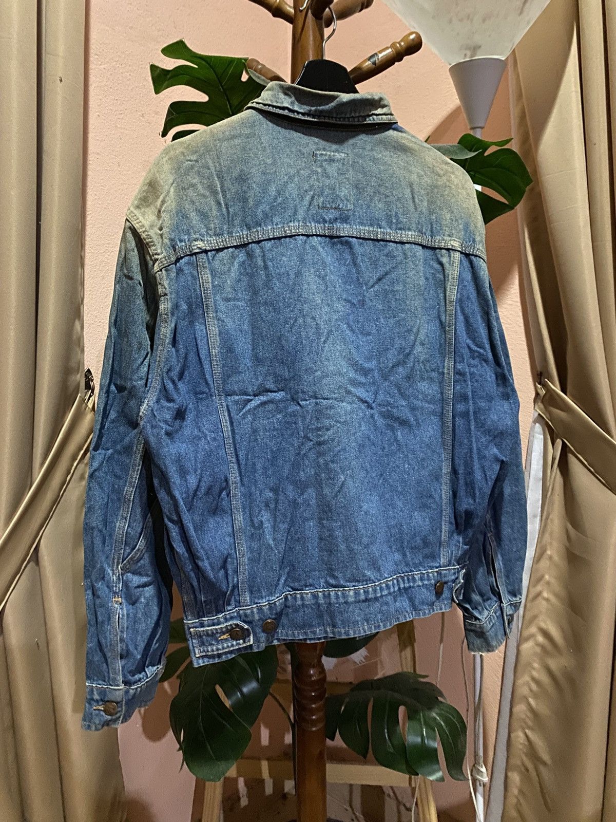 Vintage Vintage Valentino Garavani Jeans Denim Jacket Made in Italy Size US M / EU 48-50 / 2 - 12 Thumbnail