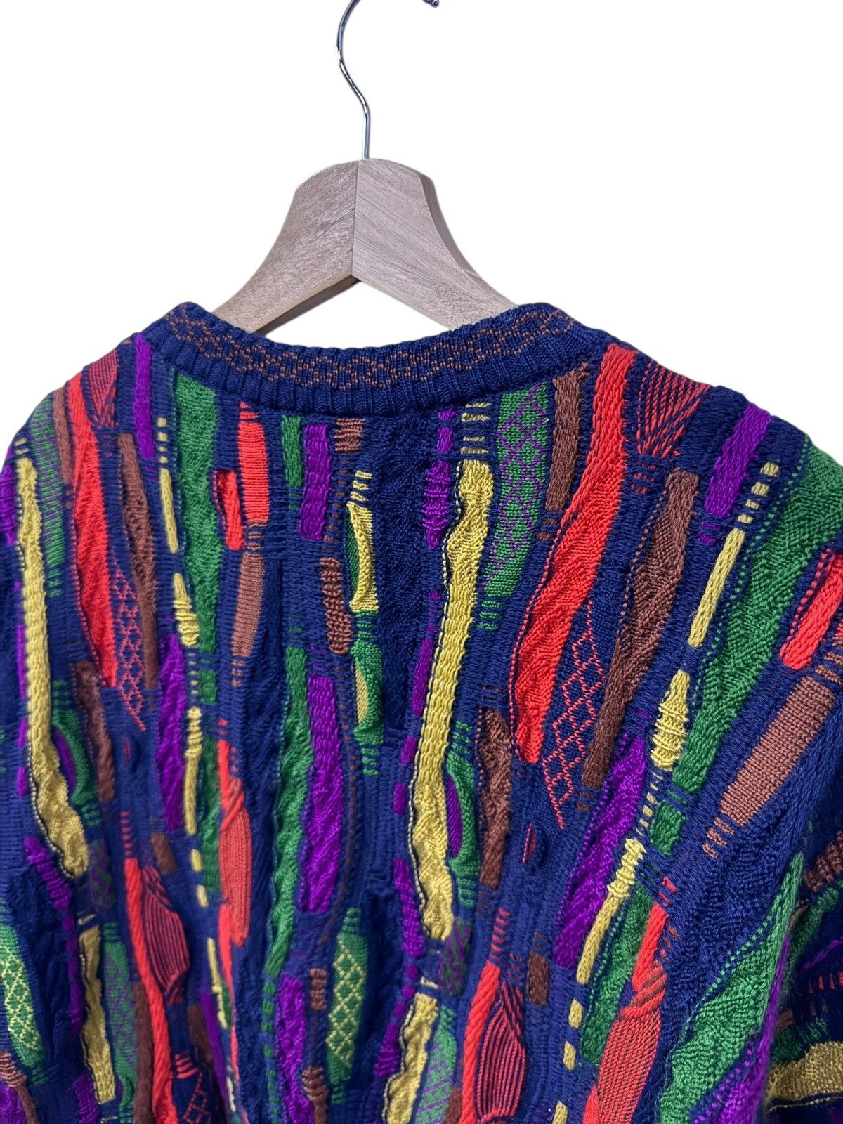 Vintage Vintage Coogi Style By Limnos 3D Cable Knit Wool Sweater Size US L / EU 52-54 / 3 - 16 Thumbnail