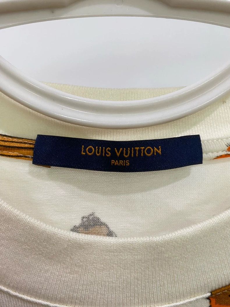 Louis Vuitton Louis Vuitton Character pattern short sleeve Size US M / EU 48-50 / 2 - 3 Thumbnail