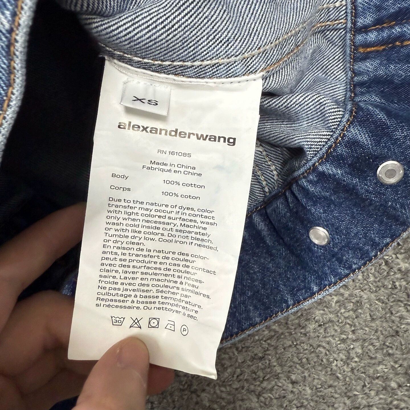 Alexander Wang Alexander Wang blue logo denim jacket XS MINT Size XS / US 0-2 / IT 36-38 - 4 Thumbnail