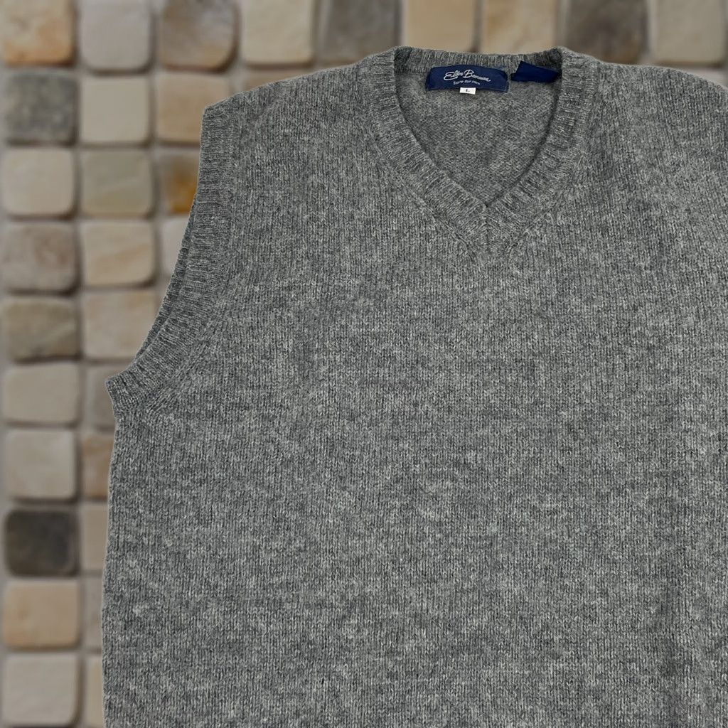 Vintage VINTAGE Elder Beerman Sweater Vest Mens Large Gray Shetland Wool V Neck Golfing Size US L / EU 52-54 / 3 - 1 Thumbnail