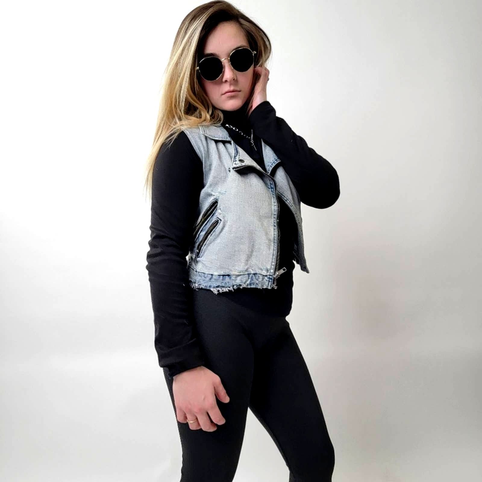 Other Distressed Denim Acid Wash Jean Jacket Jersey Knit Jacket Size S / US 4 / IT 40 - 7 Thumbnail
