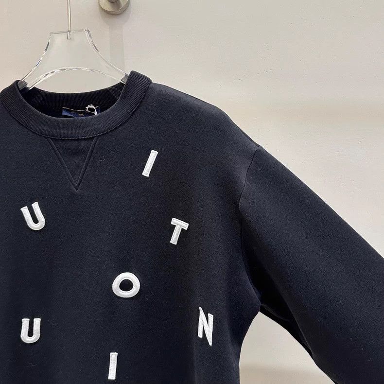 Louis Vuitton Louis Vuitton Black monogrammed sweatshirt Size US XXL / EU 58 / 5 - 4 Thumbnail