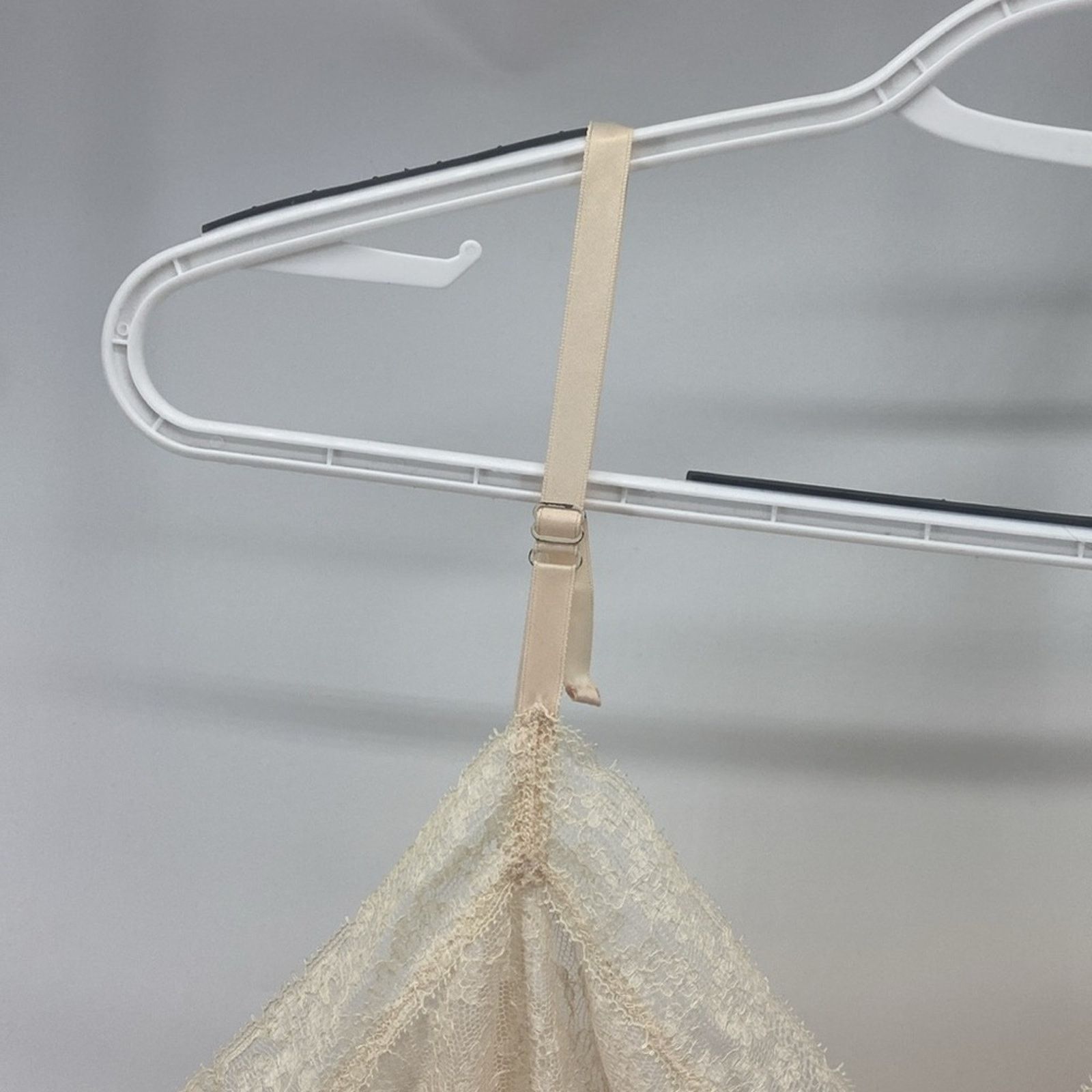 Other Vintage slip dress adjustable straps pens nude lace pleated Size S / US 4 / IT 40 - 3 Thumbnail