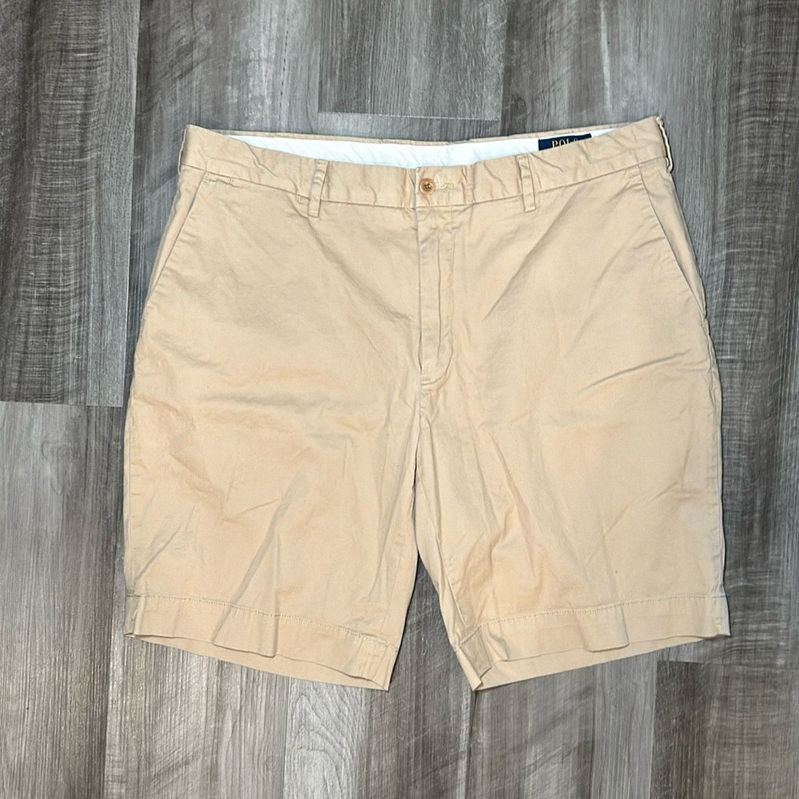 Polo Ralph Lauren Polo Ralph Lauren Chino Shorts - 36 Size US 36 / EU 52 - 1 Thumbnail
