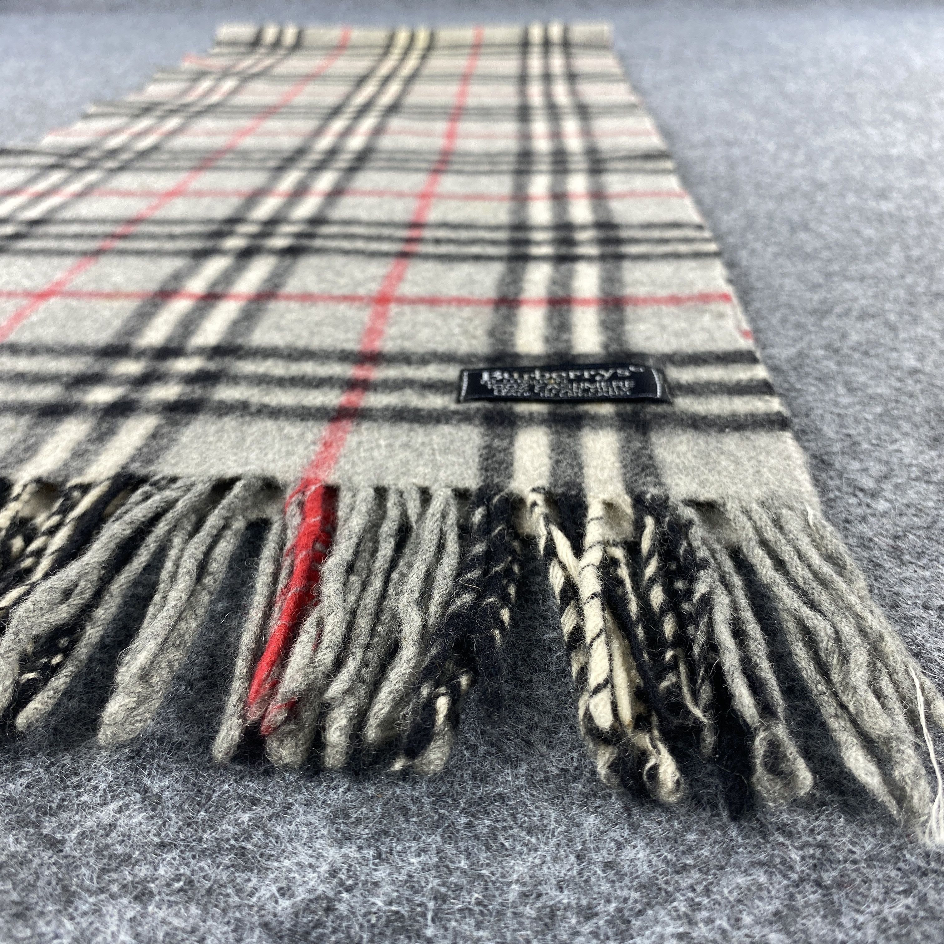 Burberry × Vintage Burberry Scarf # Muffler # Neckwear # D477 Size ONE SIZE - 3 Thumbnail