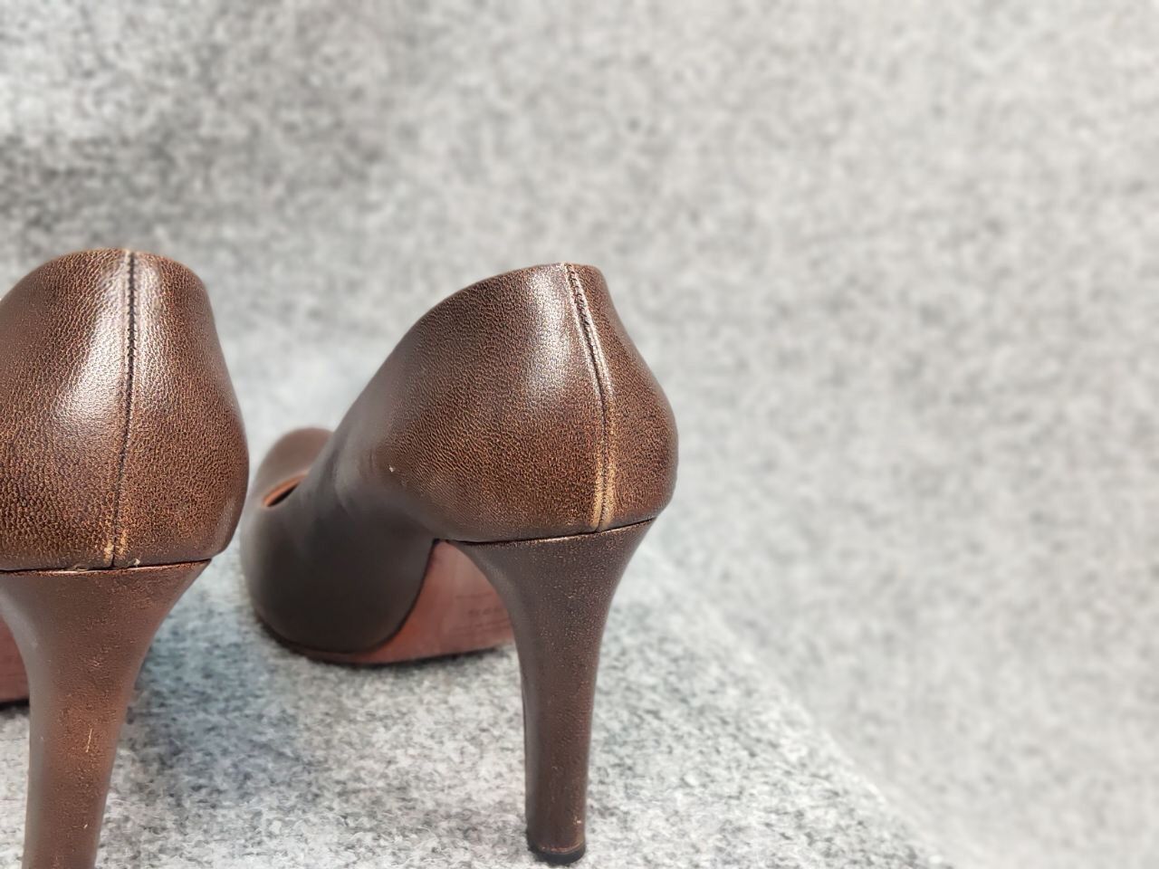 Miu Miu Vintage Luxurious Miu Miu Design Leather Brown Retro Heels Size US 9 / IT 39 - 10 Thumbnail