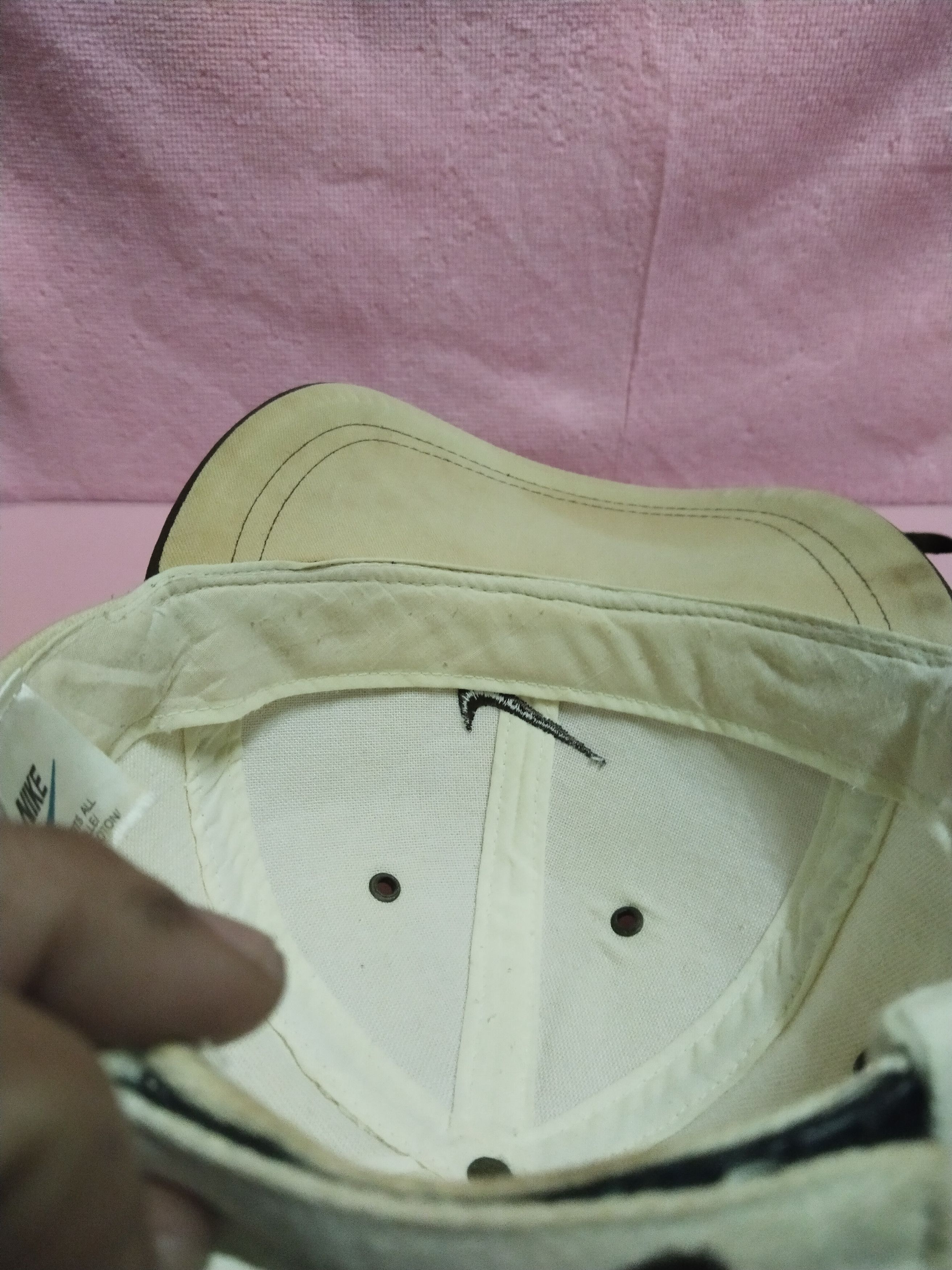 Nike VINTAGE NIKE 90s LEATHER BRIM AND LOWER CROWN HAT Size ONE SIZE - 9 Thumbnail