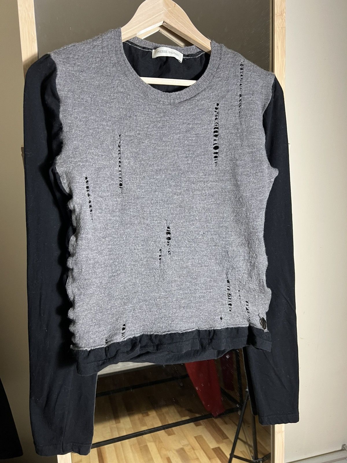 Pierre Balmain Pierre Balmain Women’s Wool Sweater Distressed Grunge Italy Size S / US 4 / IT 40 - 3 Thumbnail