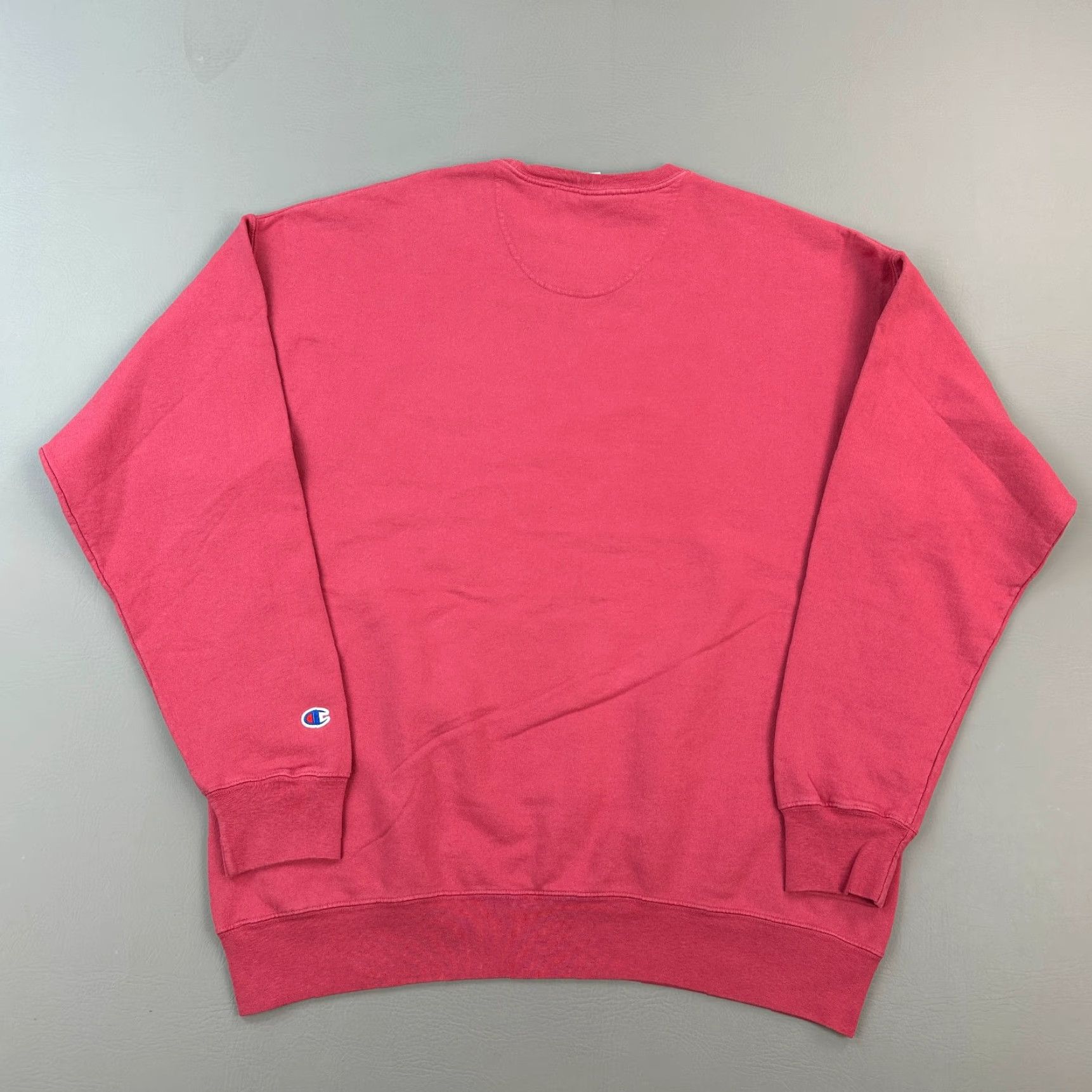 Champion VINTAGE Champion Sweatshirt Mens Large Berry Fleece Blank Crewneck Pullover Deadstock Pink 90s Classic Outdoor Retro Sports Mens Sweatshirt Size US L / EU 52-54 / 3 - 7 Thumbnail