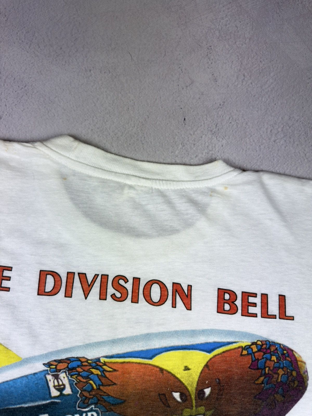 Pink Floyd Rare! Pink Floyd 'The Division Bell Tour Europe 1994 T-shirt Size US L / EU 52-54 / 3 - 13 Thumbnail