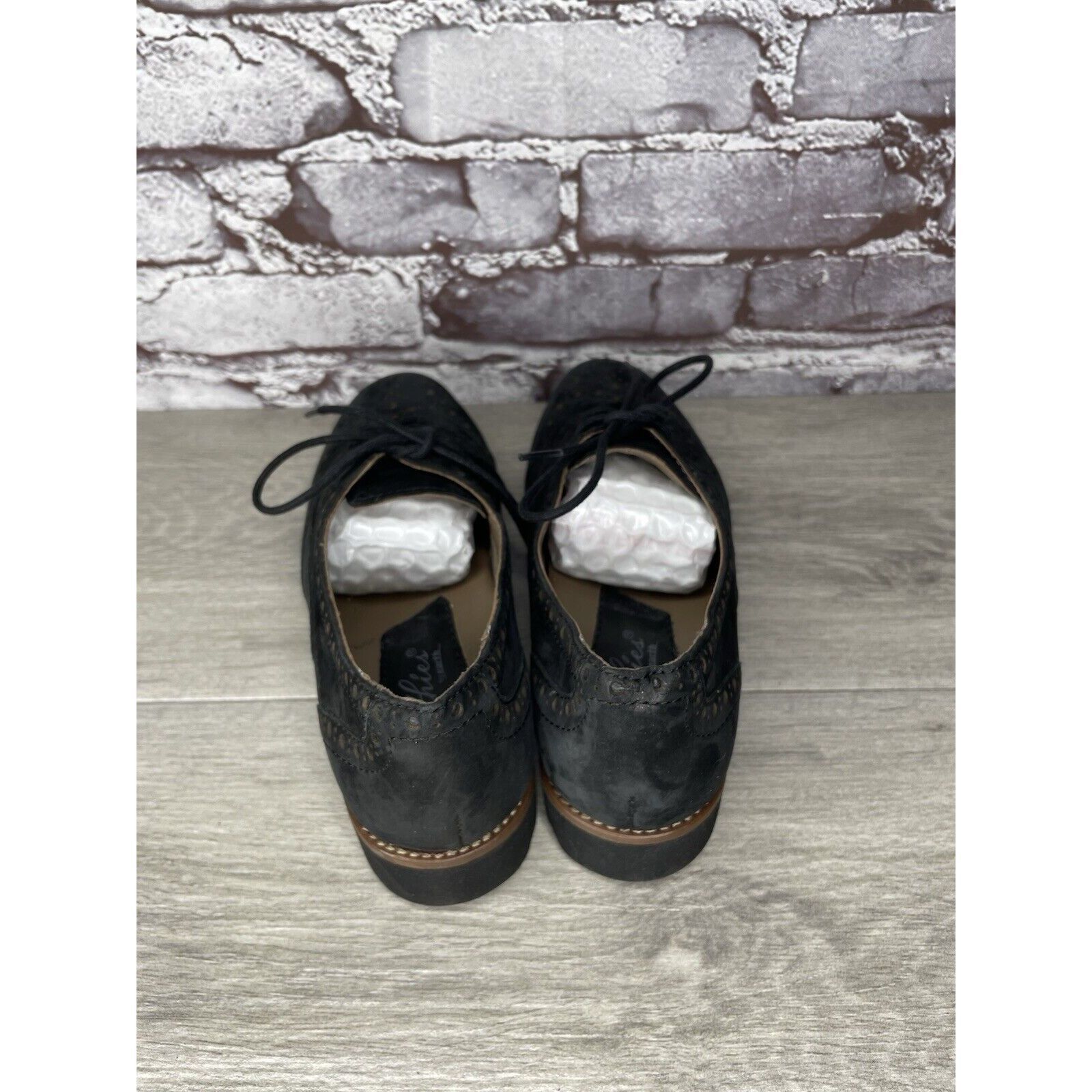 Other Earthies Santana Black Suede Leather Lace Up Wingtip Oxfords Size US 6.5 / IT 36.5 - 12 Thumbnail