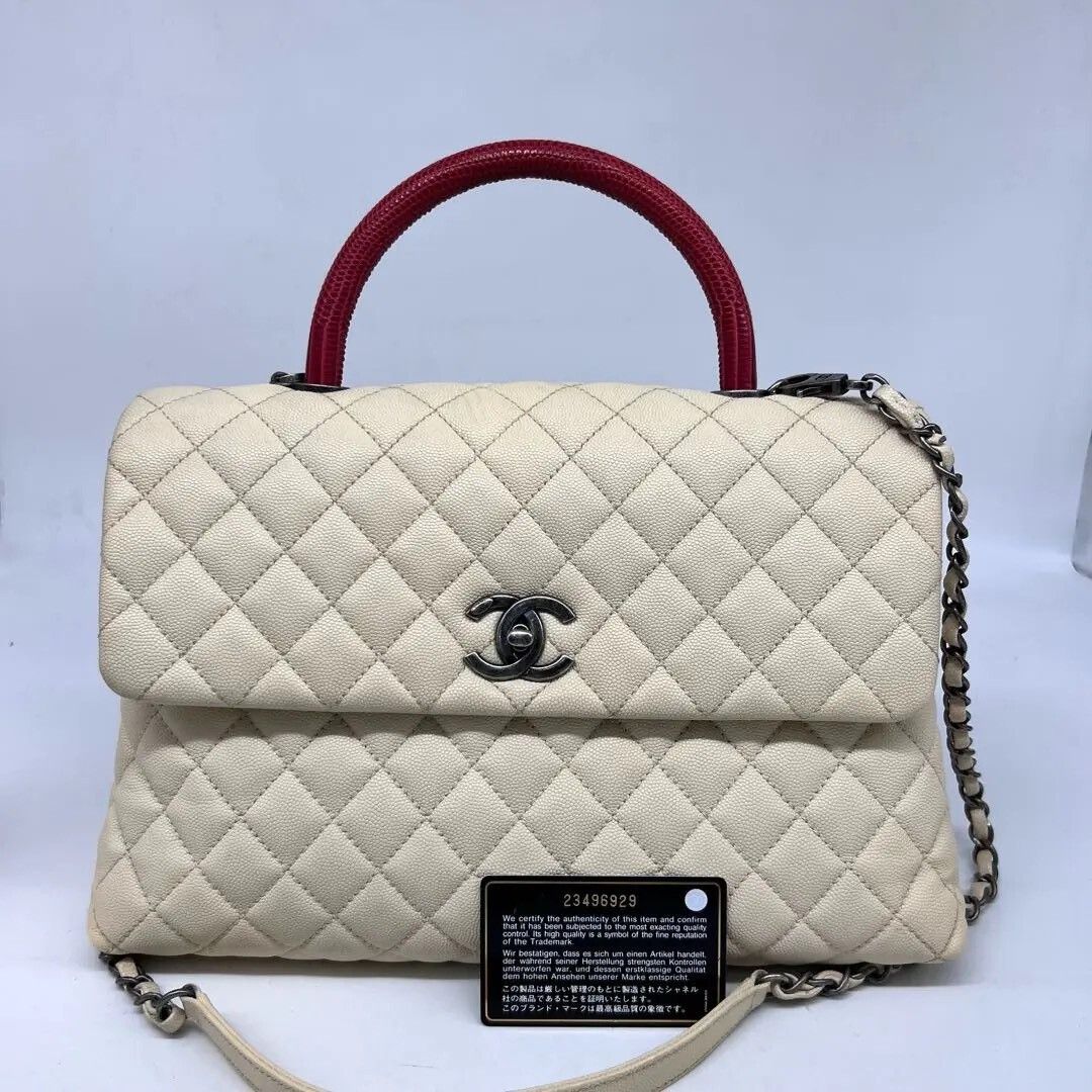 Chanel Pre-loved Bag Very good condition Size ONE SIZE - 1 Thumbnail