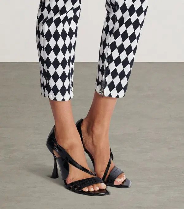 Balmain o1s1wg110126 Eden 95mm Cut-Out Patent Sandals in Black Size US 5 / IT 35 - 6 Thumbnail